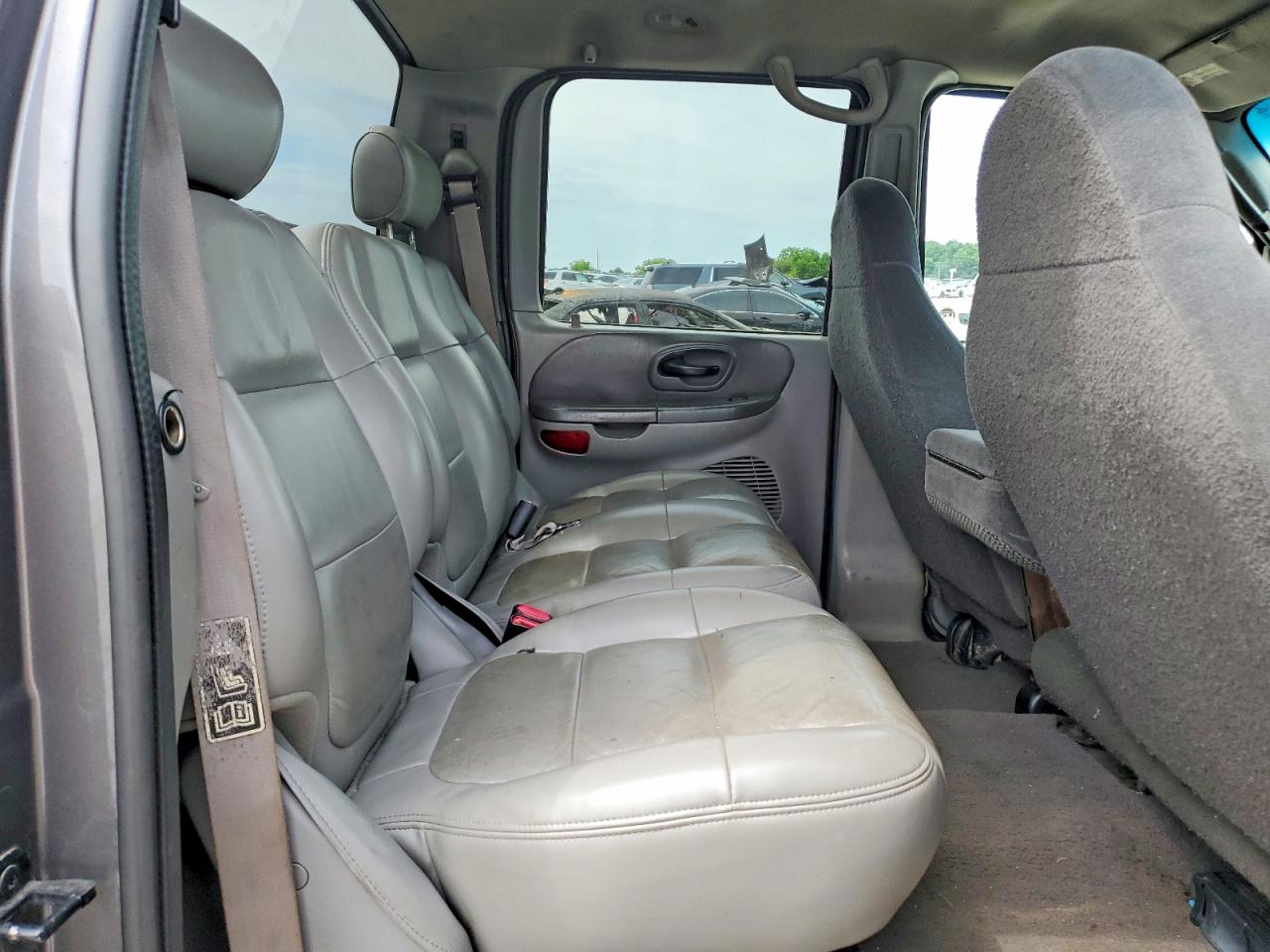 2002 Ford F150 Supercrew Gray vin: 1FTRW08L62KC68854