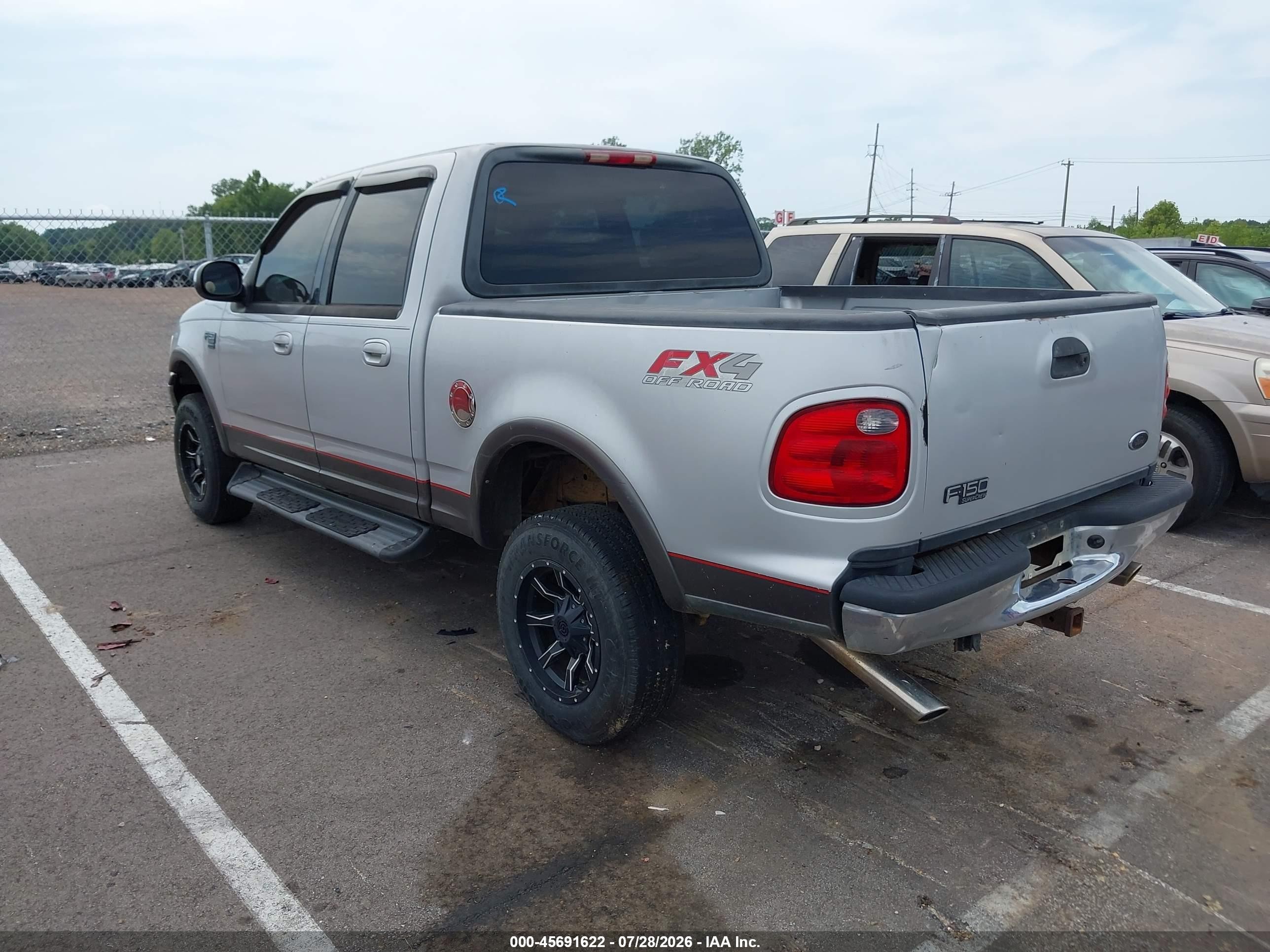 2002 Ford F-150 Lariat/xlt Silver vin: 1FTRW08L62KD17924