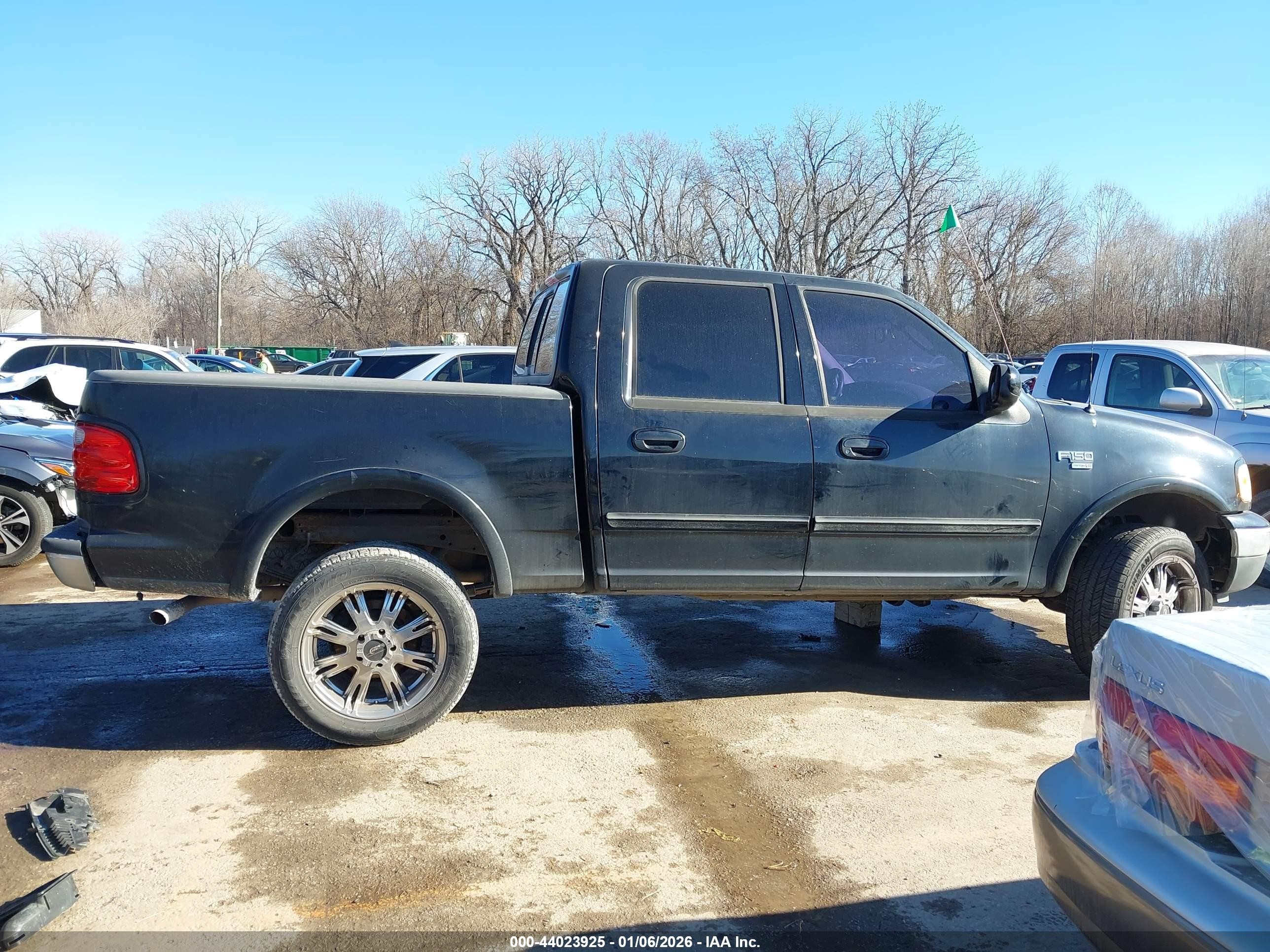2002 Ford F-150 Lariat/xlt Black vin: 1FTRW08L62KD36862