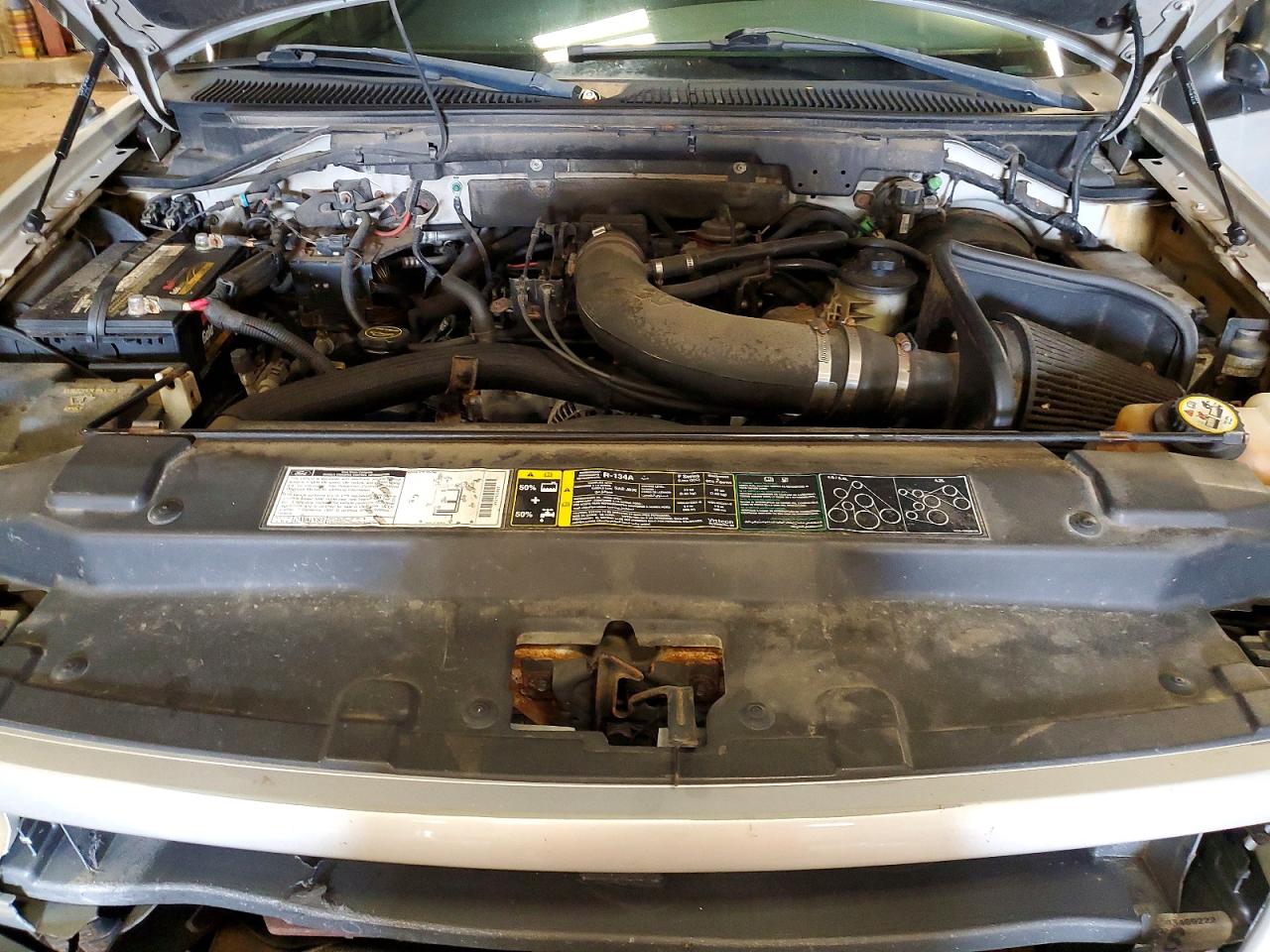 2002 Ford F150 Supercrew Silver vin: 1FTRW08L72KC57300
