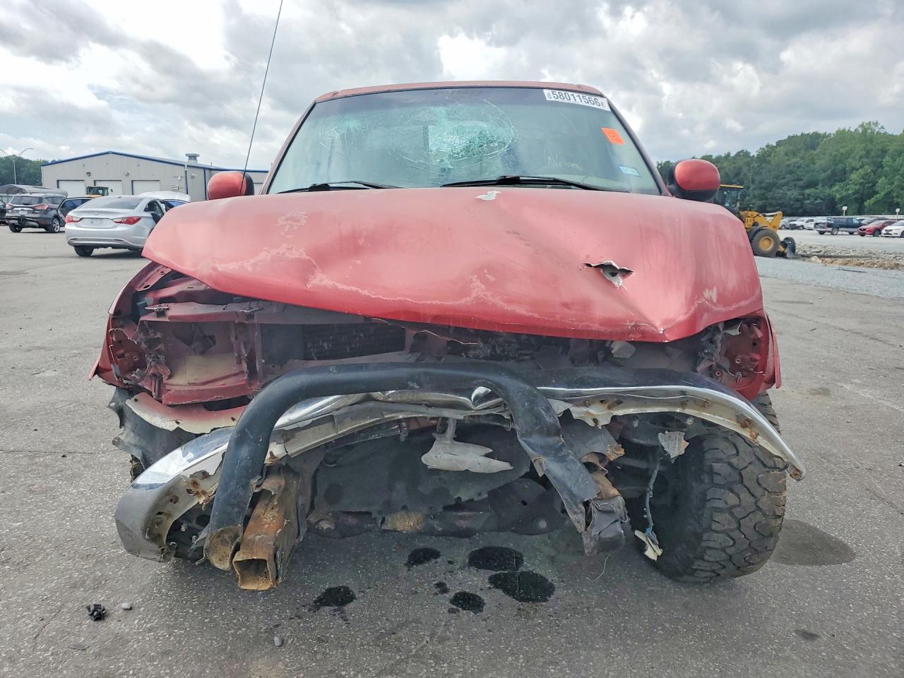 2001 Ford F150 Supercrew Red vin: 1FTRW08L81KB57348