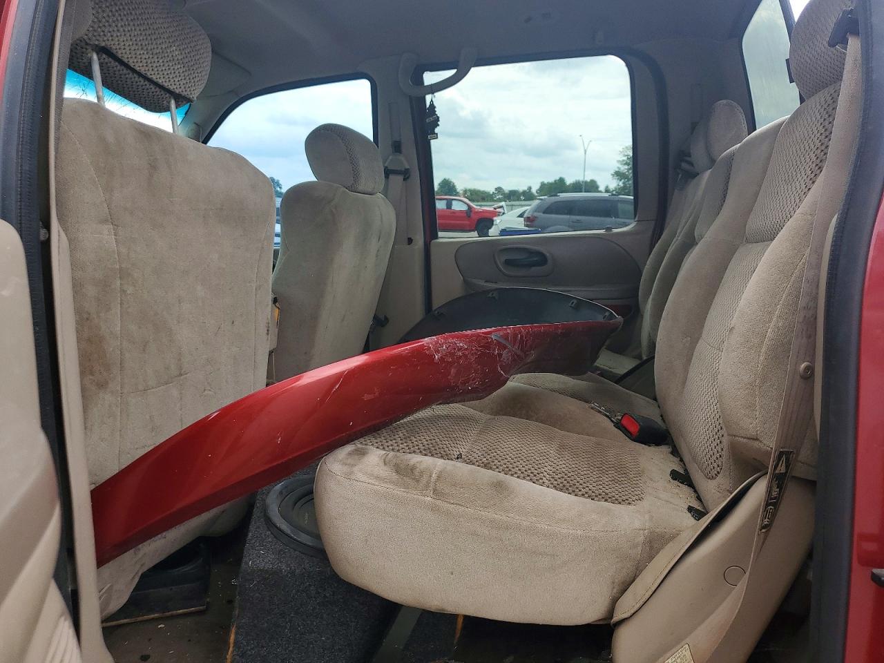 2001 Ford F150 Supercrew Red vin: 1FTRW08L81KB57348