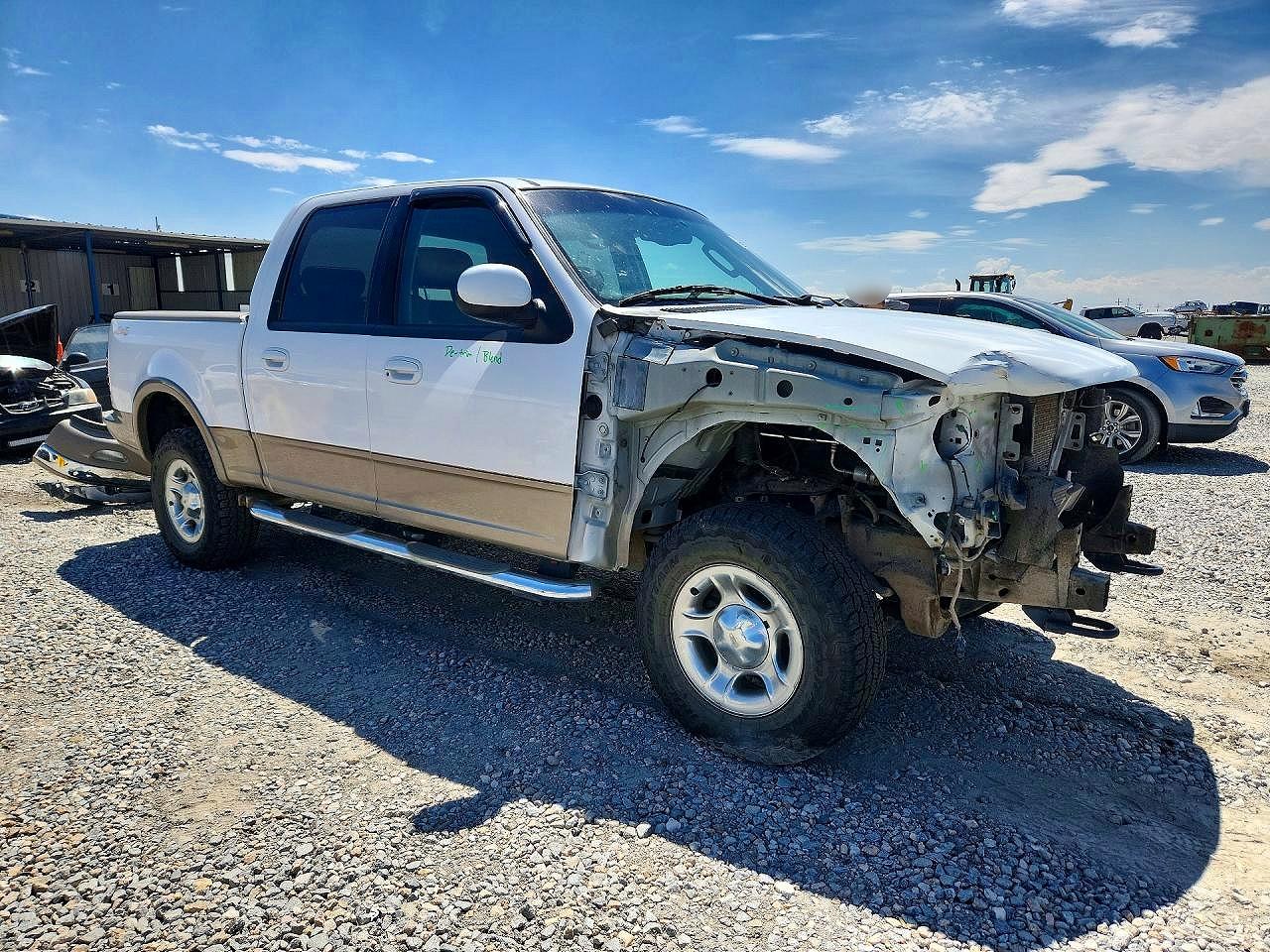 2003 Ford F150 Supercrew White vin: 1FTRW08L83KA44406