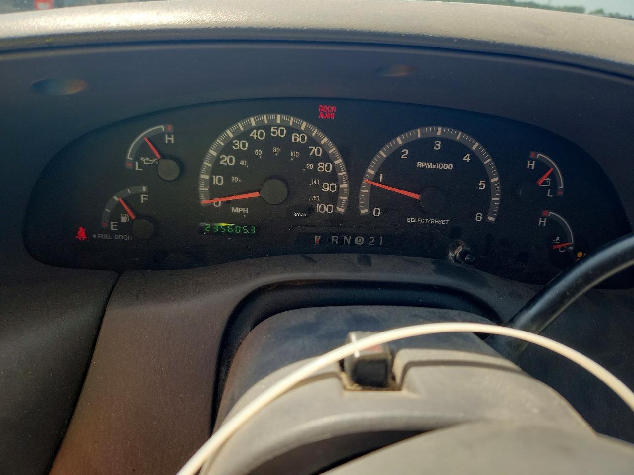 2003 Ford F150 Supercrew Maroon vin: 1FTRW08L83KA53252