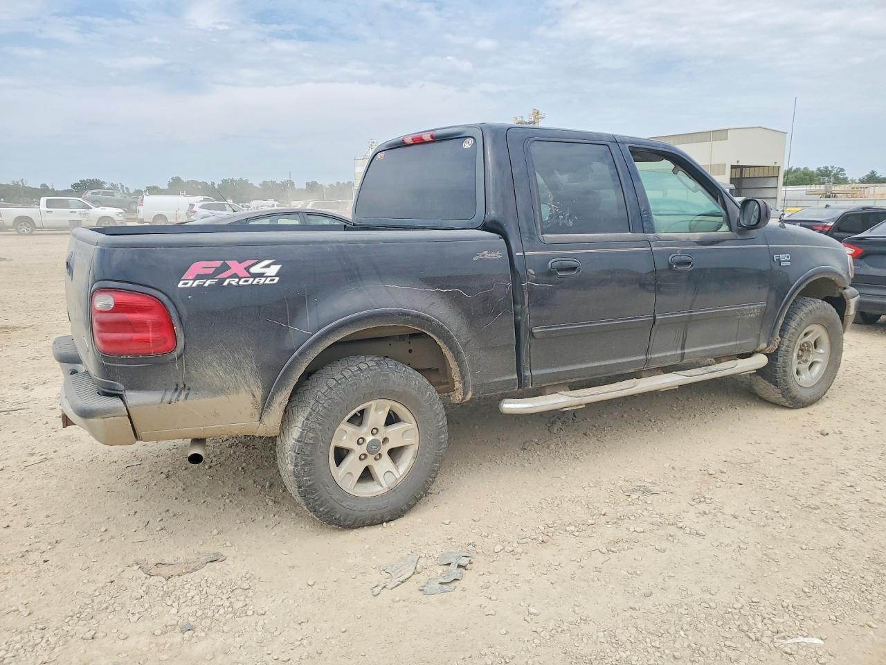 2003 Ford F150 Supercrew Black vin: 1FTRW08L83KA65417