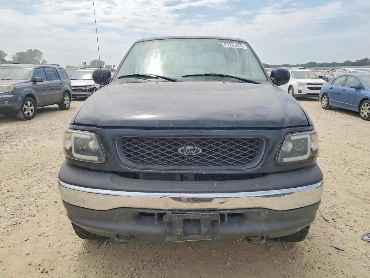 2003 Ford F150 Supercrew Black vin: 1FTRW08L83KA65417