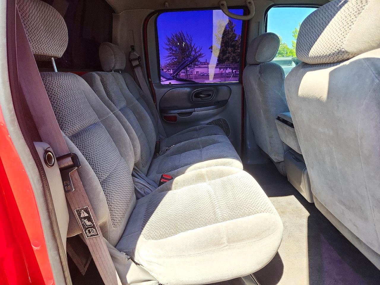 2001 Ford F150 Supercrew Red vin: 1FTRW08LX1KB64835