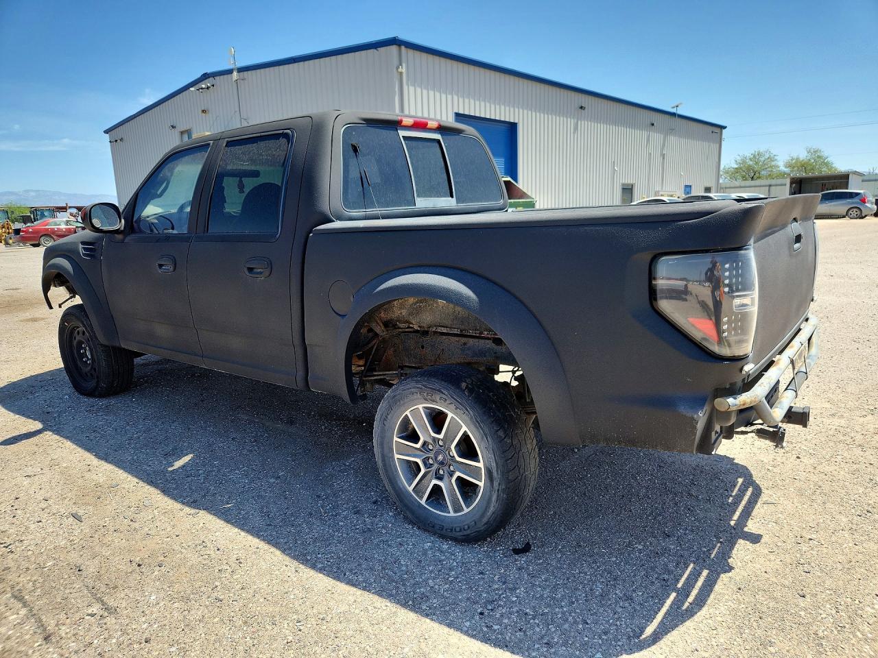 2001 Ford F150 Supercrew Black vin: 1FTRW08LX1KD70138