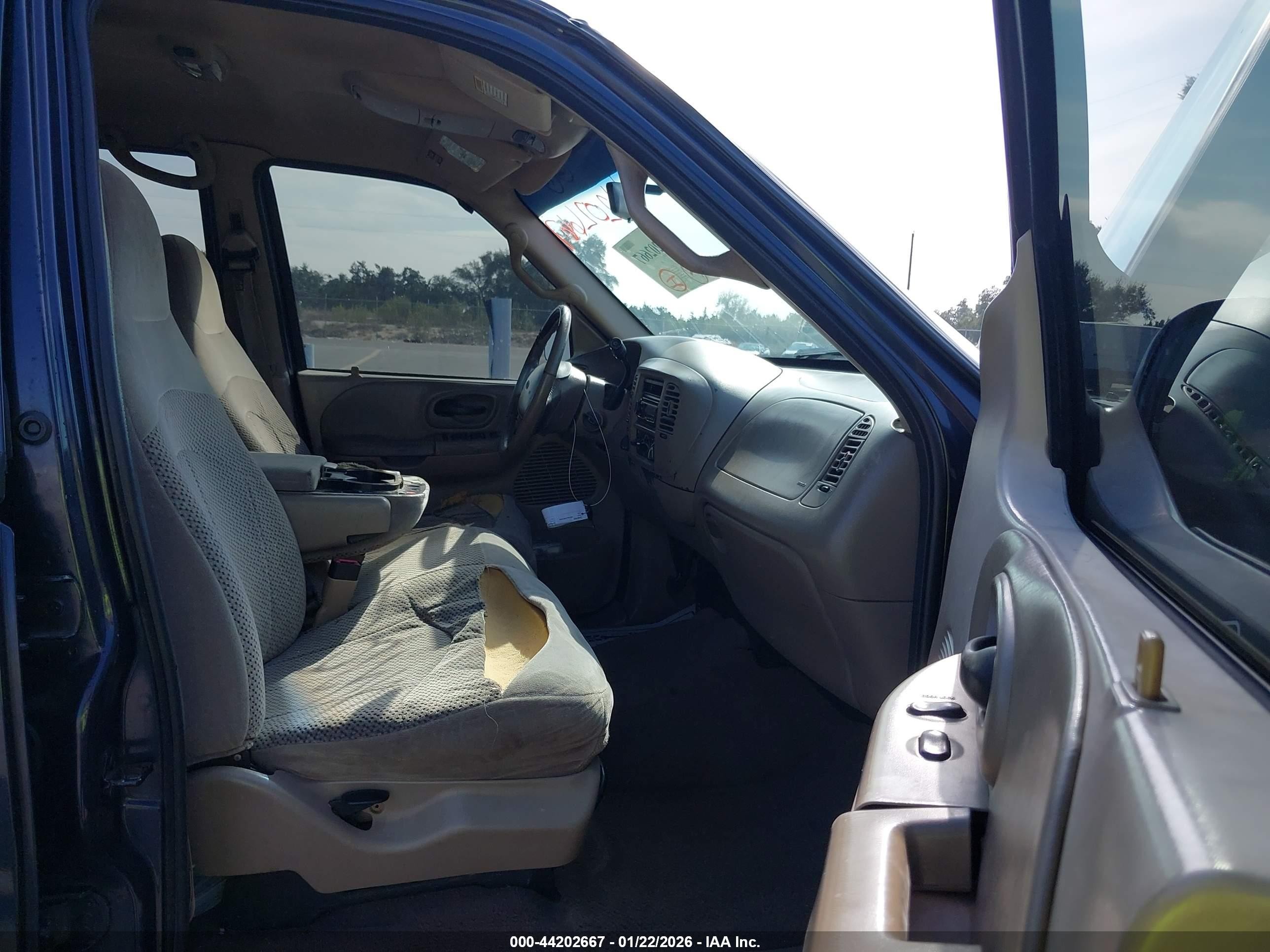 2001 Ford F-150 King Ranch Edition/lariat/xlt Blue vin: 1FTRW08W01KE48081
