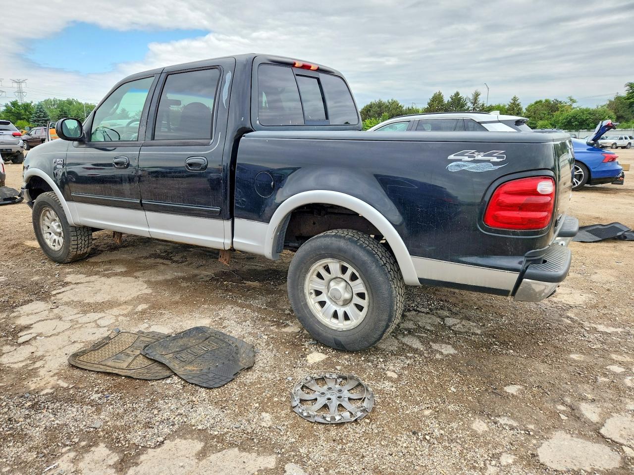 2001 Ford F150 Supercrew Black vin: 1FTRW08W11KD88781