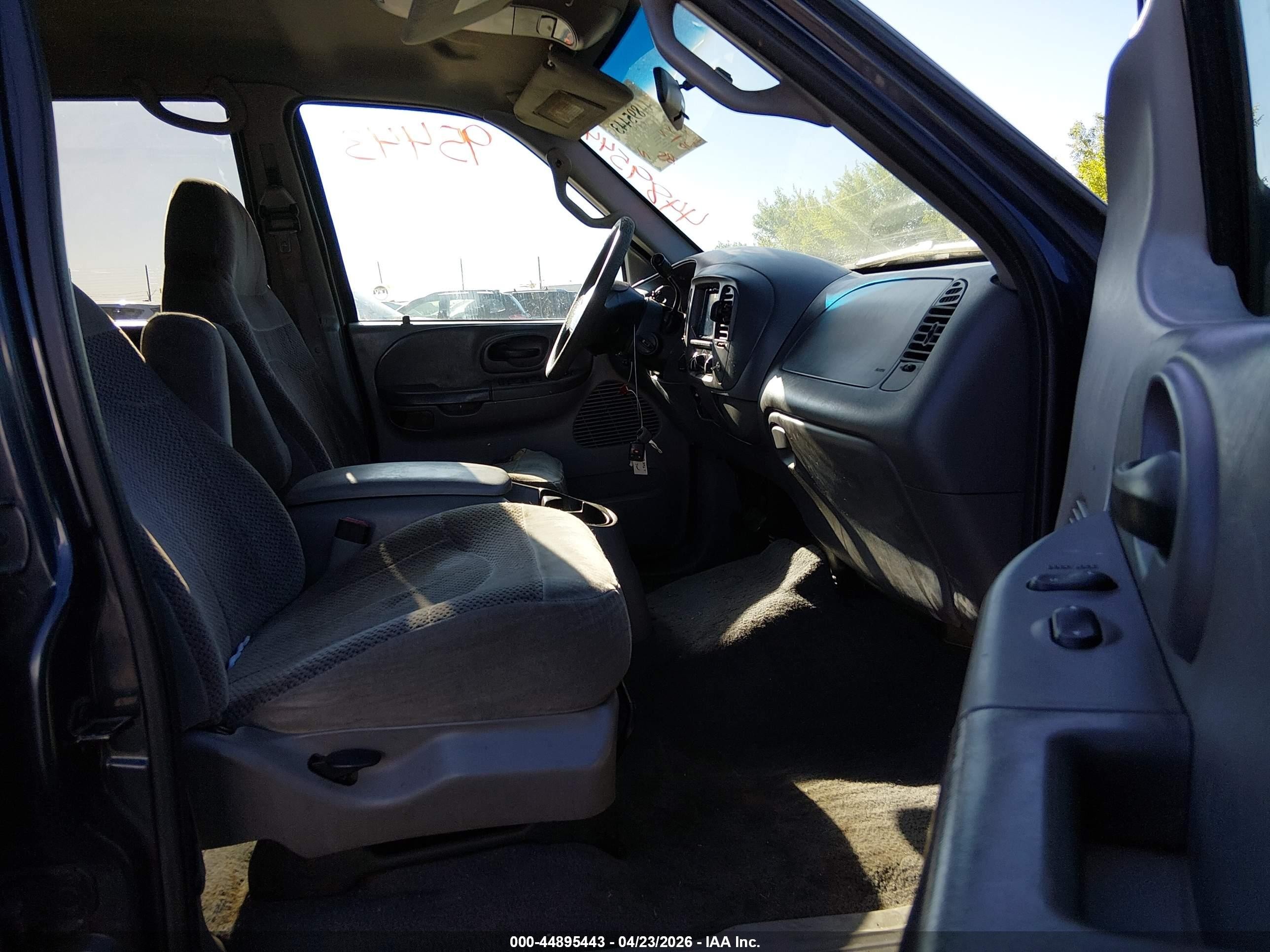 2001 Ford F-150 King Ranch Edition/lariat/xlt Blue vin: 1FTRW08W11KD98467