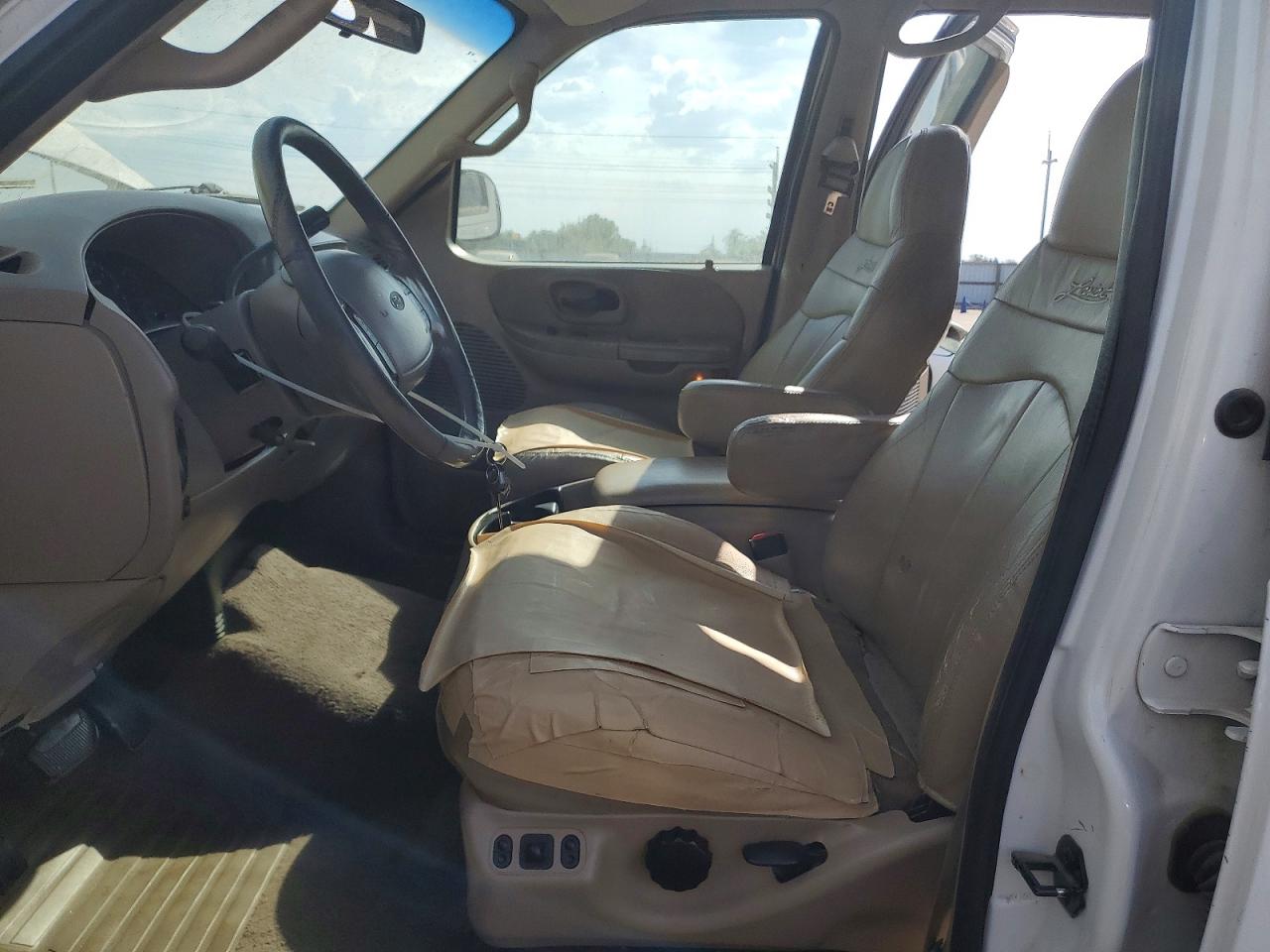 2001 Ford F150 Supercrew White vin: 1FTRW08W31KD71951