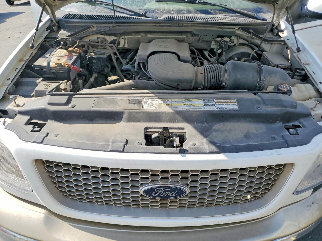 2001 Ford F150 Supercrew White vin: 1FTRW08W31KD71951