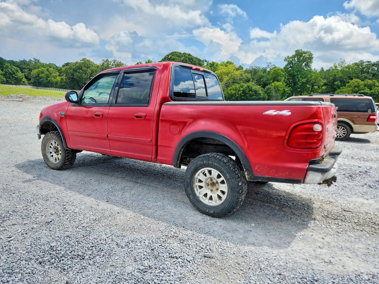 2001 Ford F150 Supercrew Red vin: 1FTRW08W51KB29680