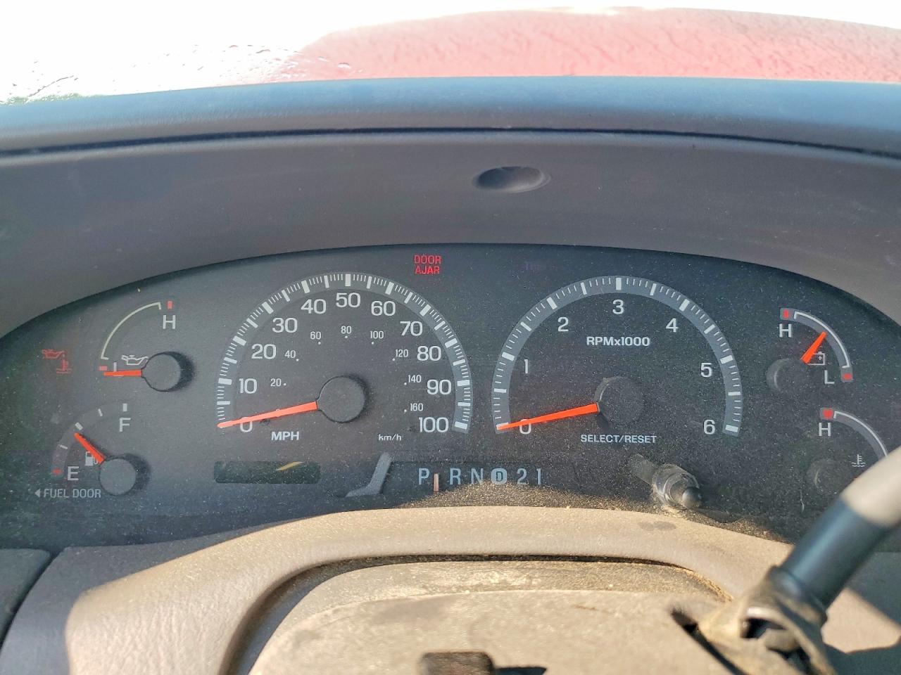 2001 Ford F150 Supercrew Red vin: 1FTRW08W81KE65825