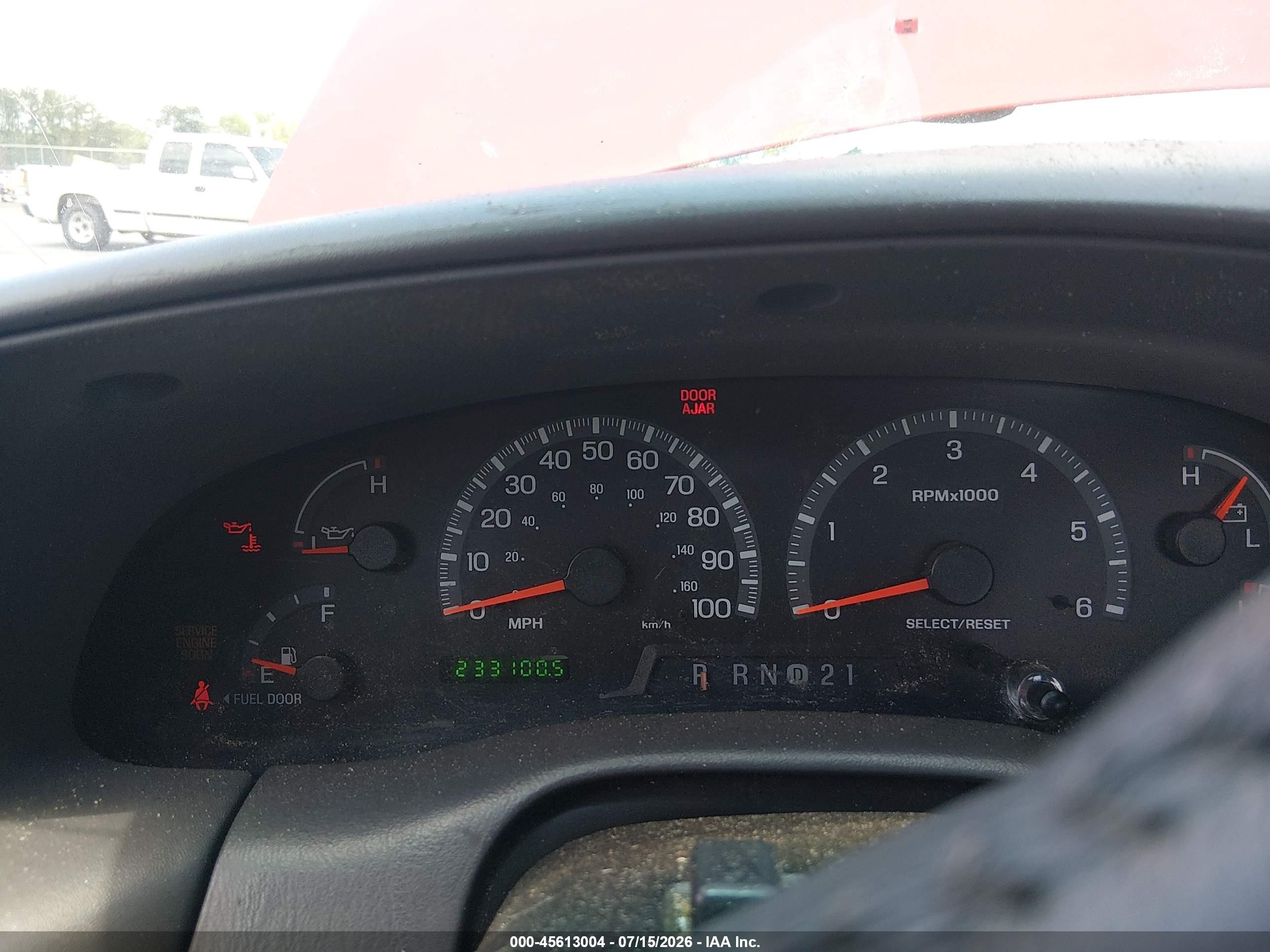 2001 Ford F-150 King Ranch Edition/lariat/xlt Red vin: 1FTRW08W91KE24832
