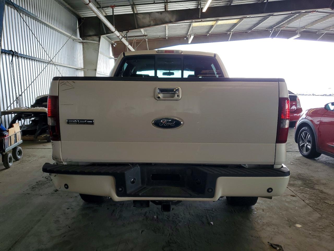 2008 Ford F150 Supercrew Cream vin: 1FTRW12558FA60529