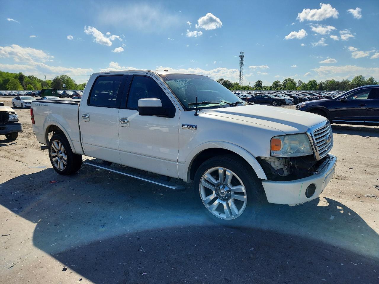 2008 Ford F150 Supercrew White vin: 1FTRW12588FA89278