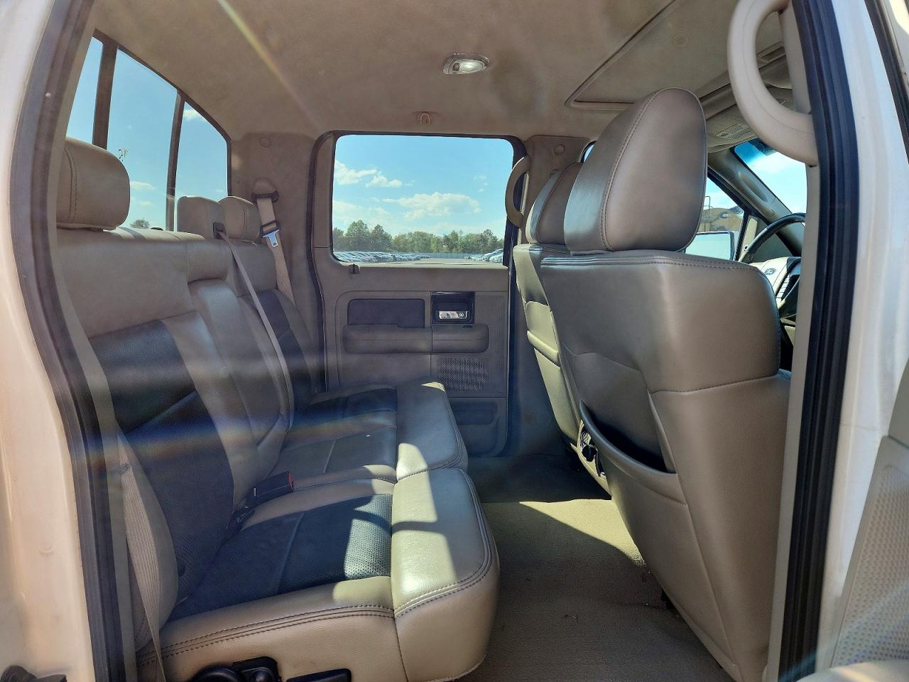 2008 Ford F150 Supercrew White vin: 1FTRW12588FA89278