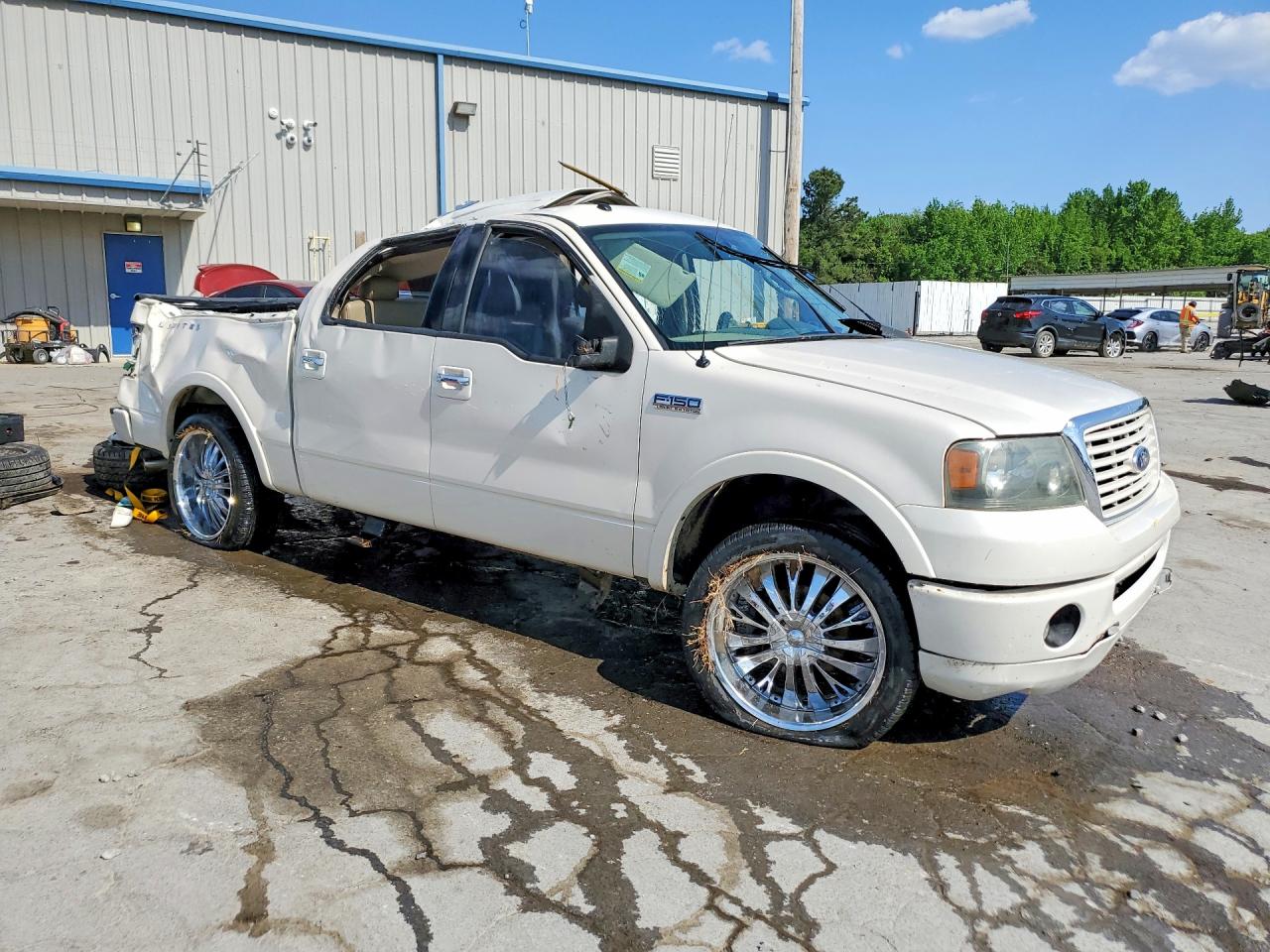 2008 Ford F150 Supercrew White vin: 1FTRW12598FA30028