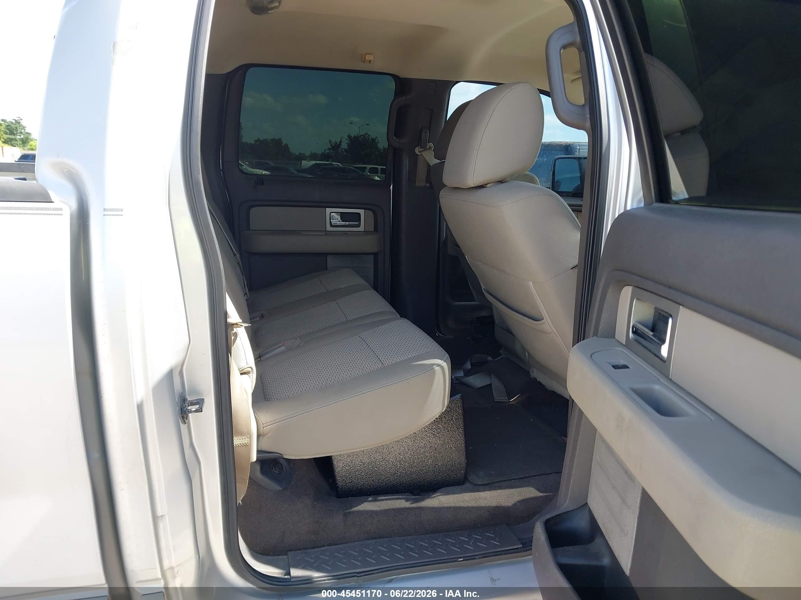2009 Ford F-150 Xl/xlt Silver vin: 1FTRW12829FA05712