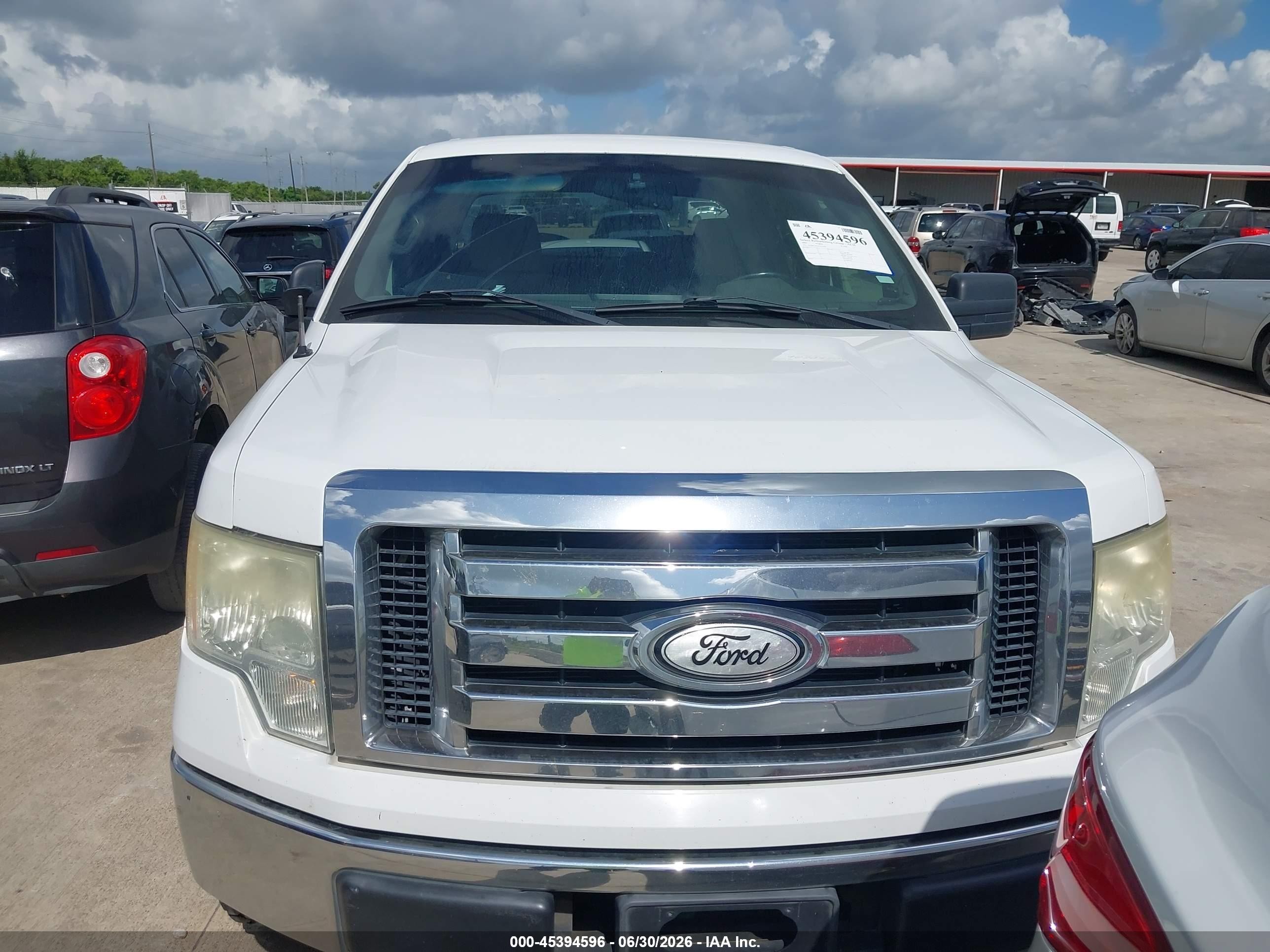 2009 Ford F-150 Xl/xlt White vin: 1FTRW12829FA73508