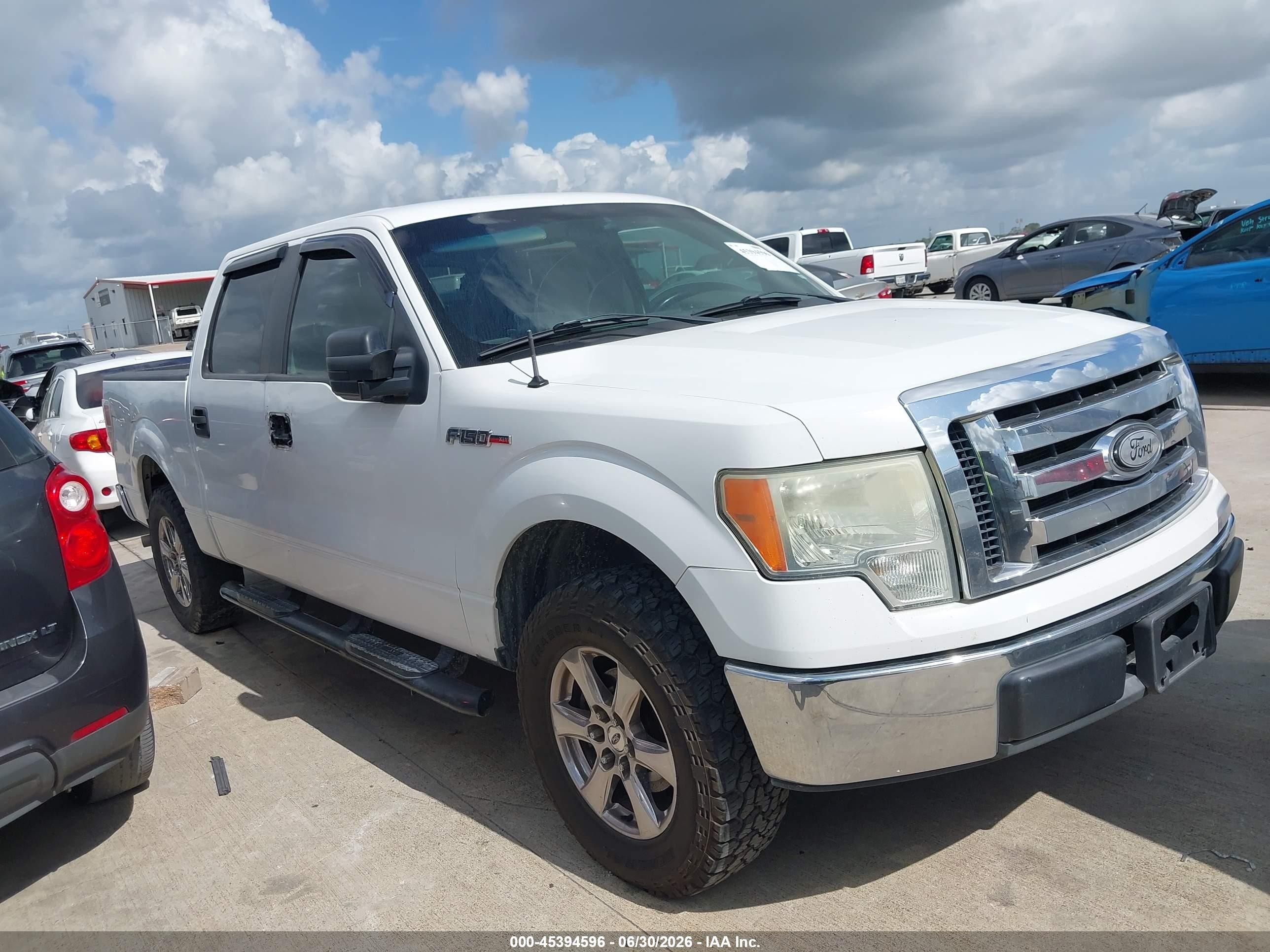 2009 Ford F-150 Xl/xlt White vin: 1FTRW12829FA73508