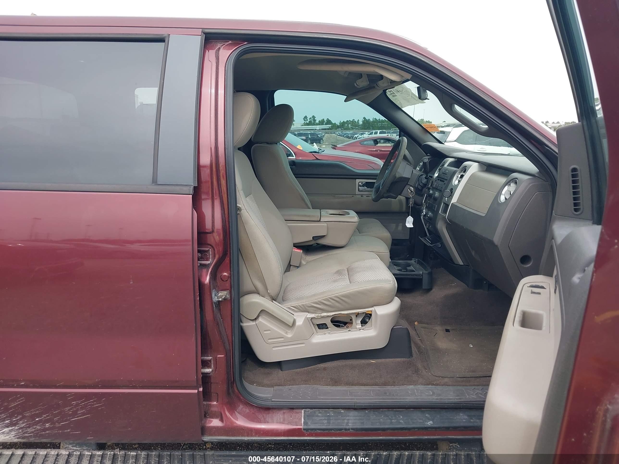 2009 Ford F-150 Xl/xlt Red vin: 1FTRW12829KB87810
