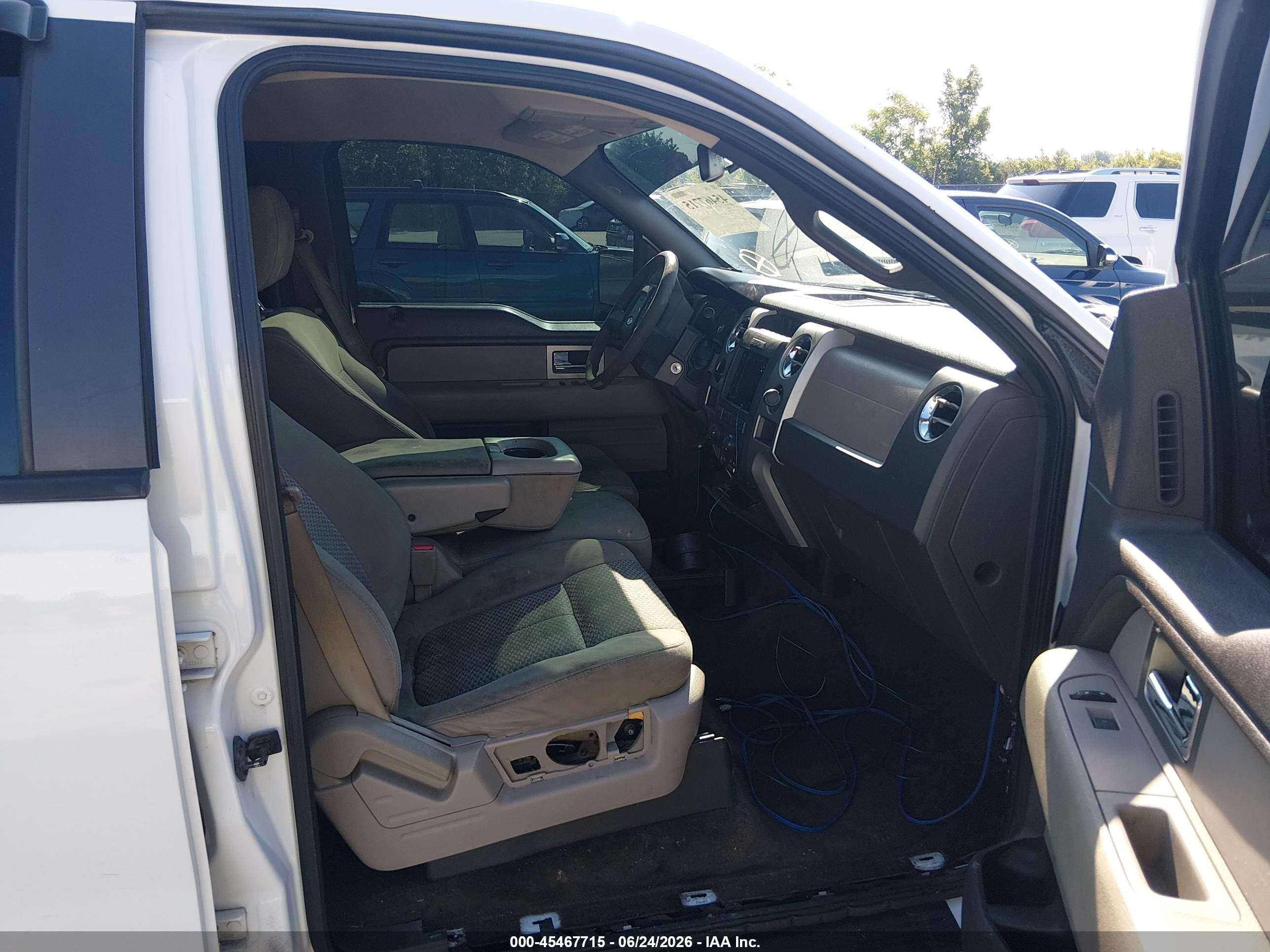 2009 Ford F-150 Xl/xlt White vin: 1FTRW12839FA75896