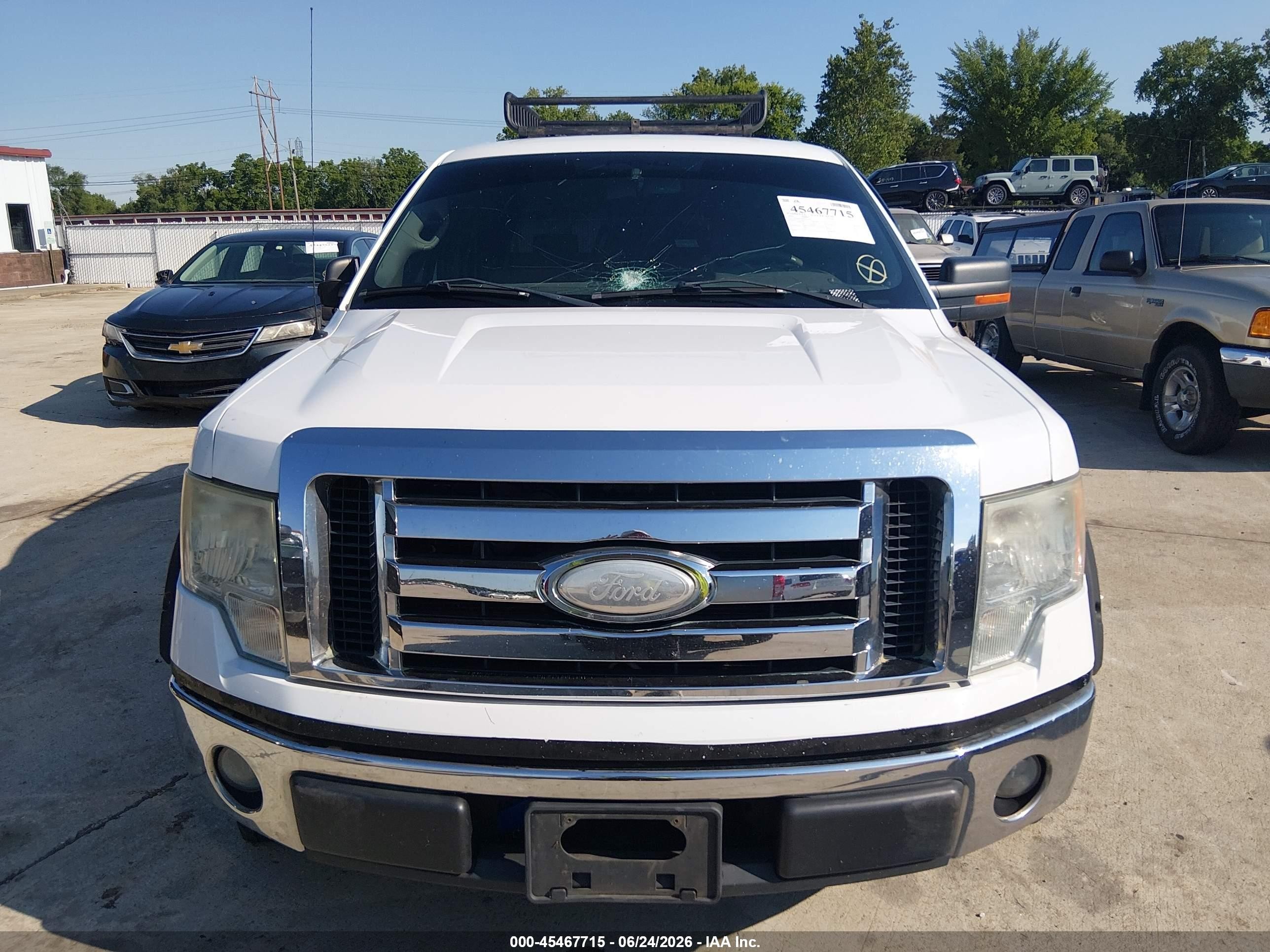 2009 Ford F-150 Xl/xlt White vin: 1FTRW12839FA75896