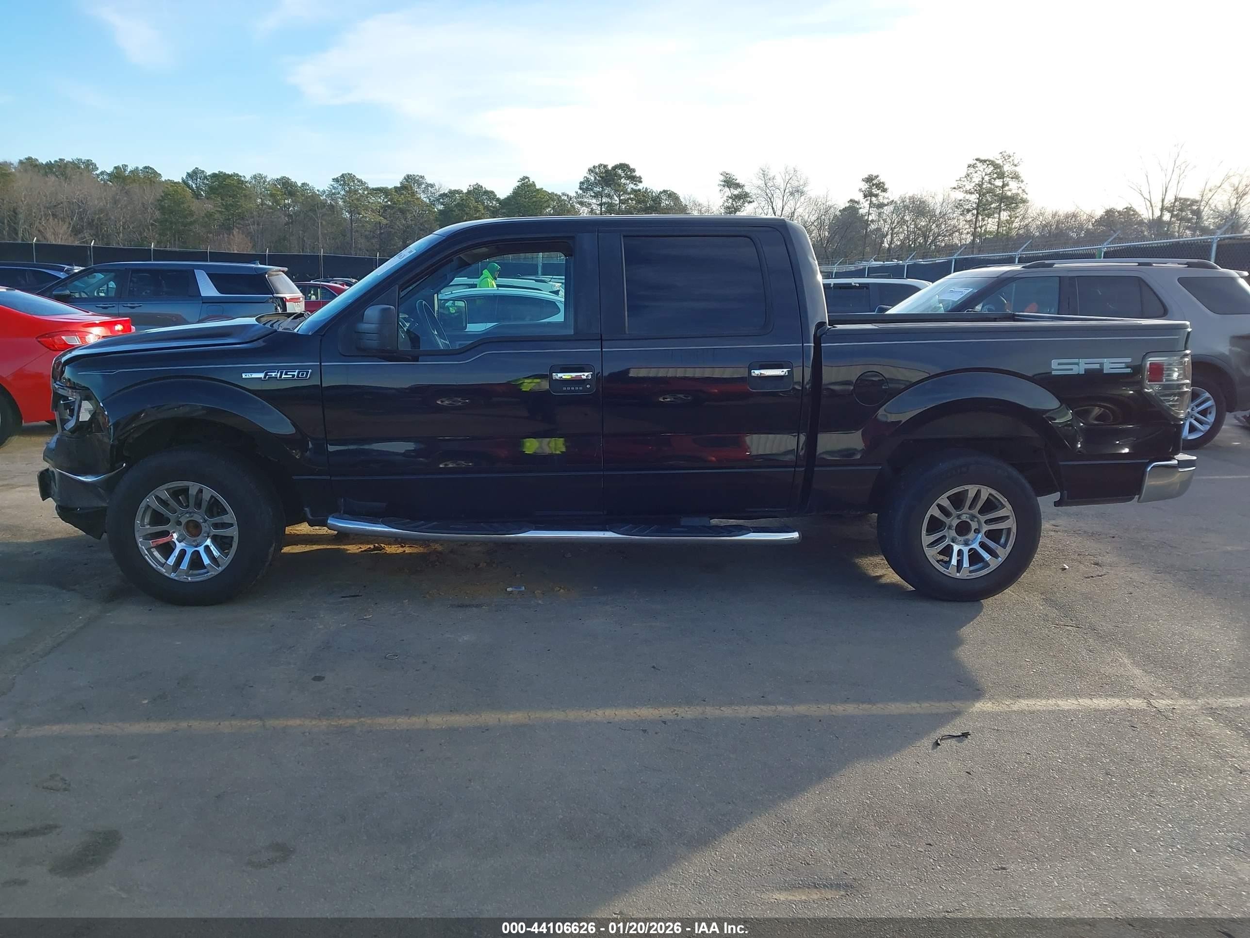 2009 Ford F-150 Xl/xlt Черный vin: 1FTRW12849FA76085