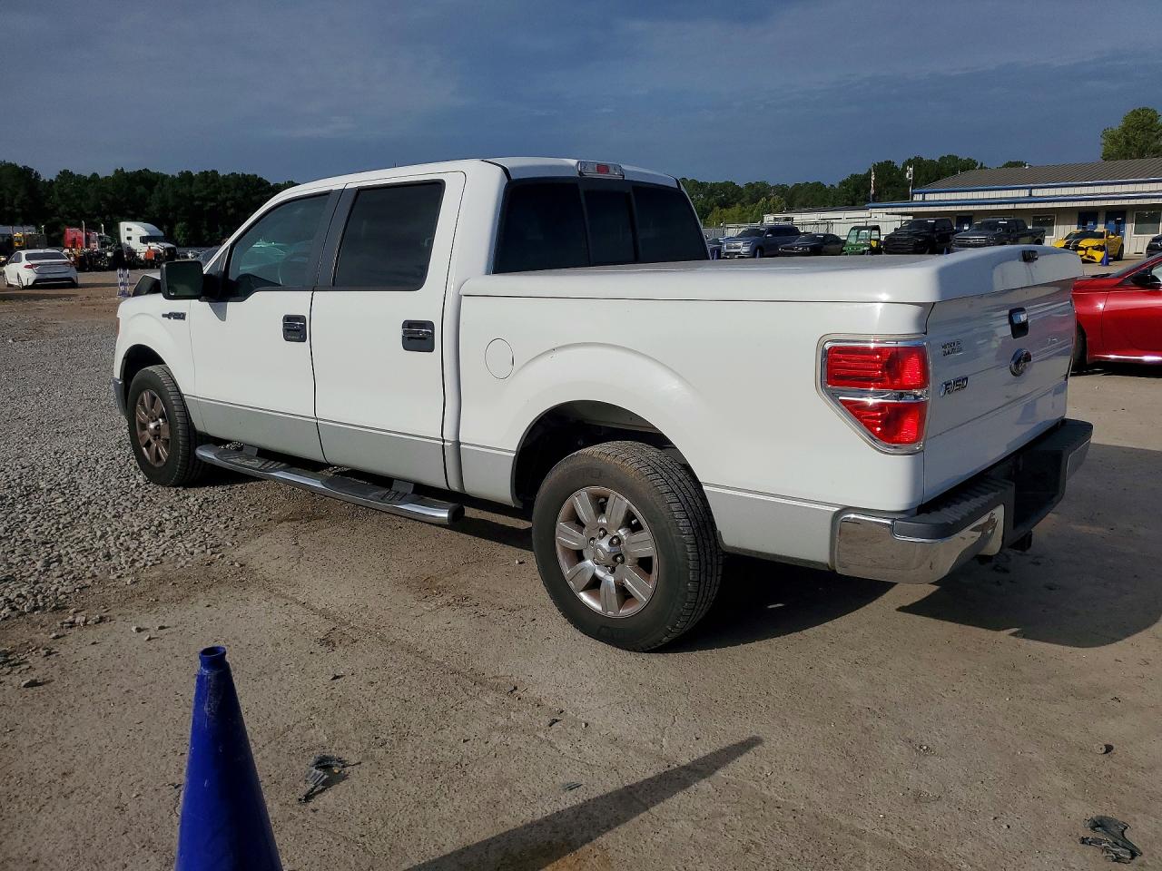 2009 Ford F150 Supercrew White vin: 1FTRW12869FB30387