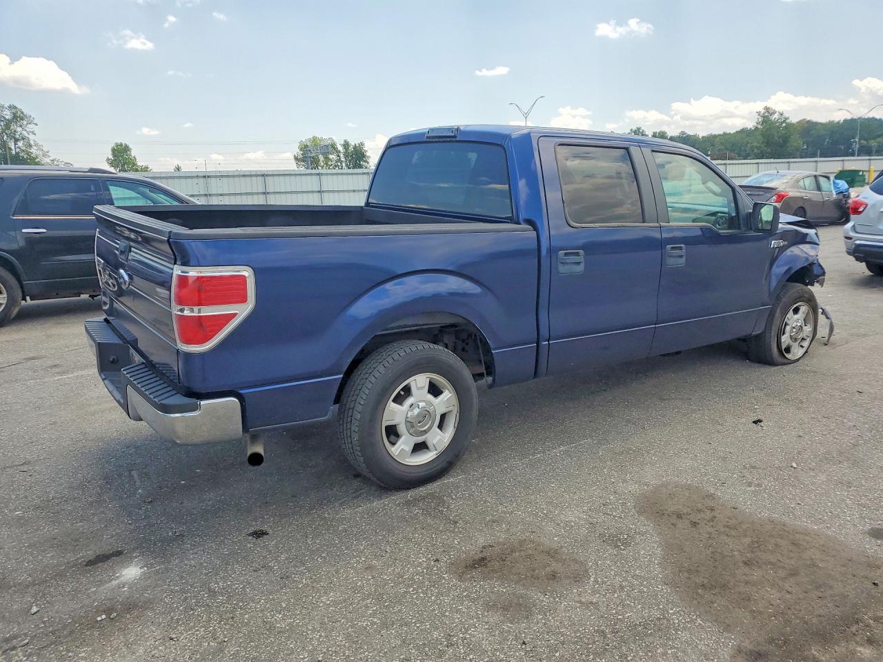 2009 Ford F 150 Blue vin: 1FTRW12879FB39616