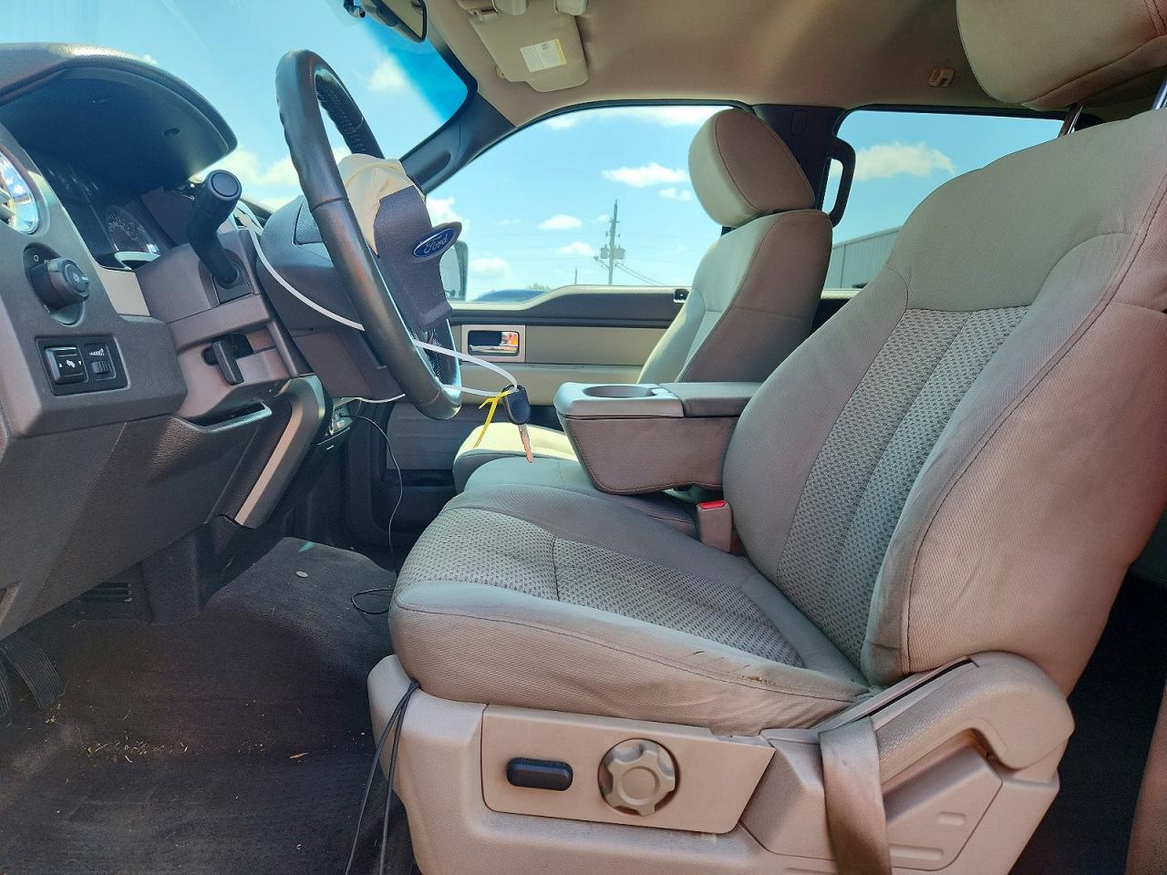 2009 Ford F150 Supercrew Серый vin: 1FTRW12889FB14756