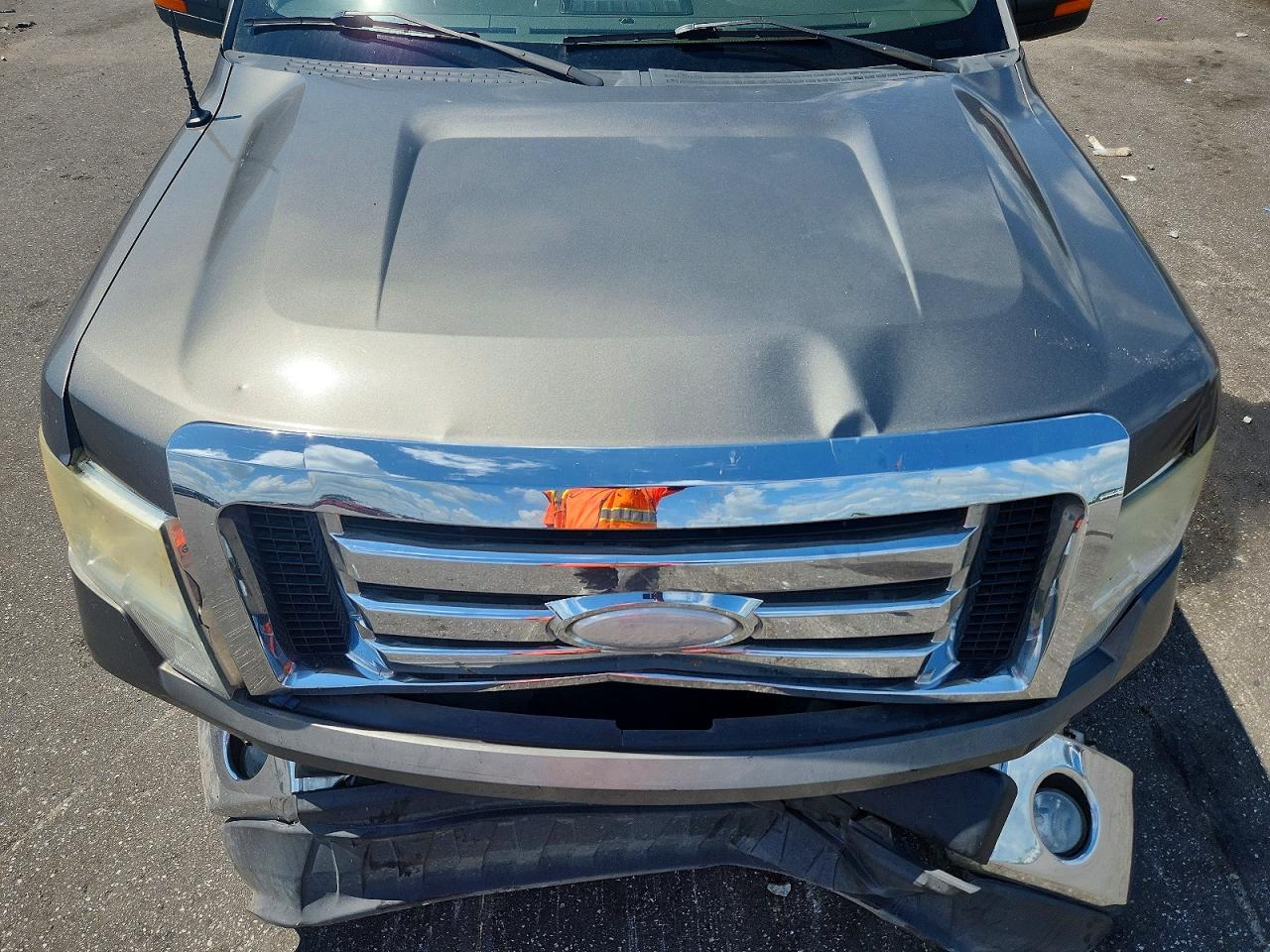 2009 Ford F150 Supercrew Серый vin: 1FTRW12889FB14756