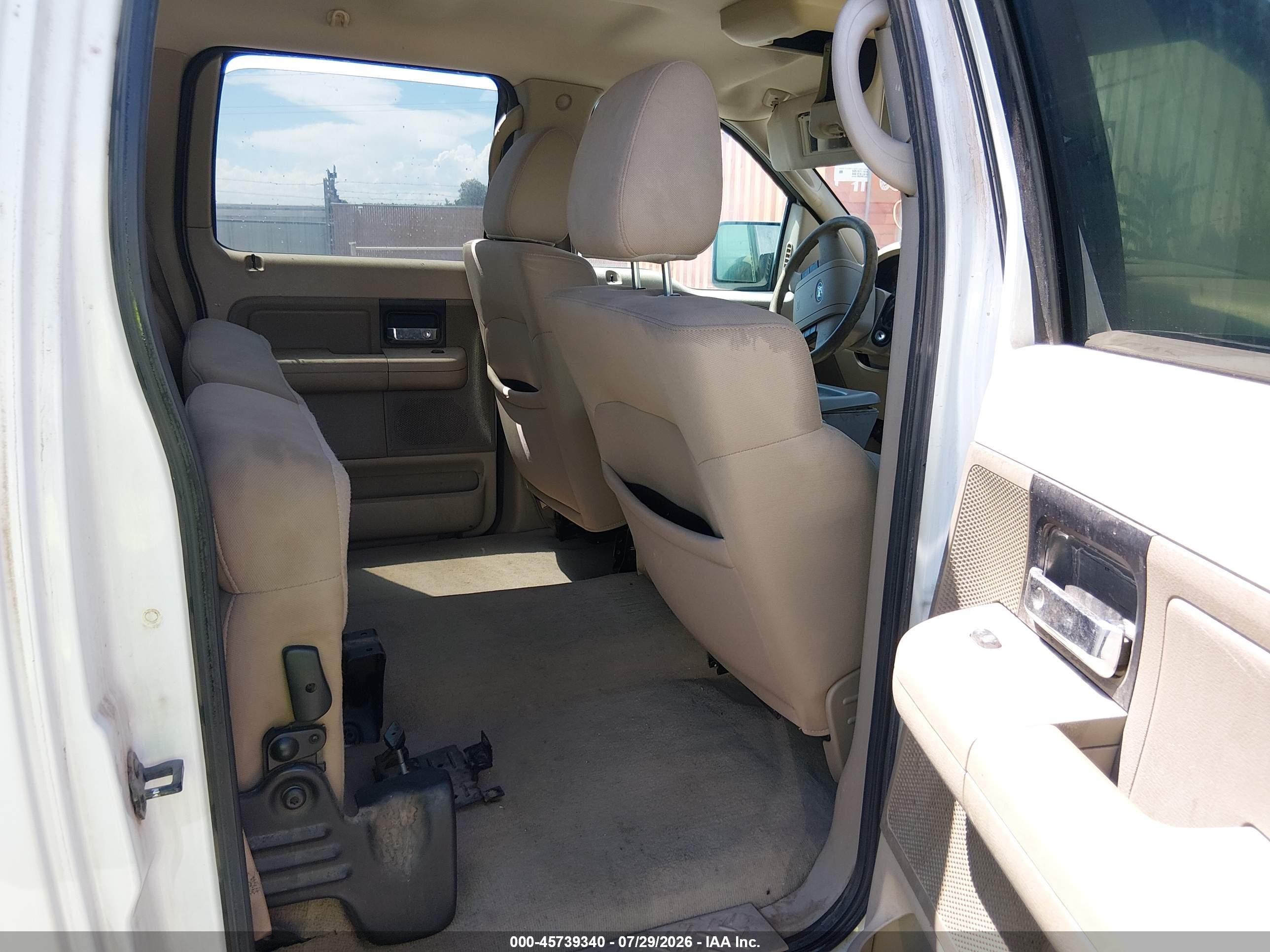2006 Ford F-150 Xlt White vin: 1FTRW12W06KC60490