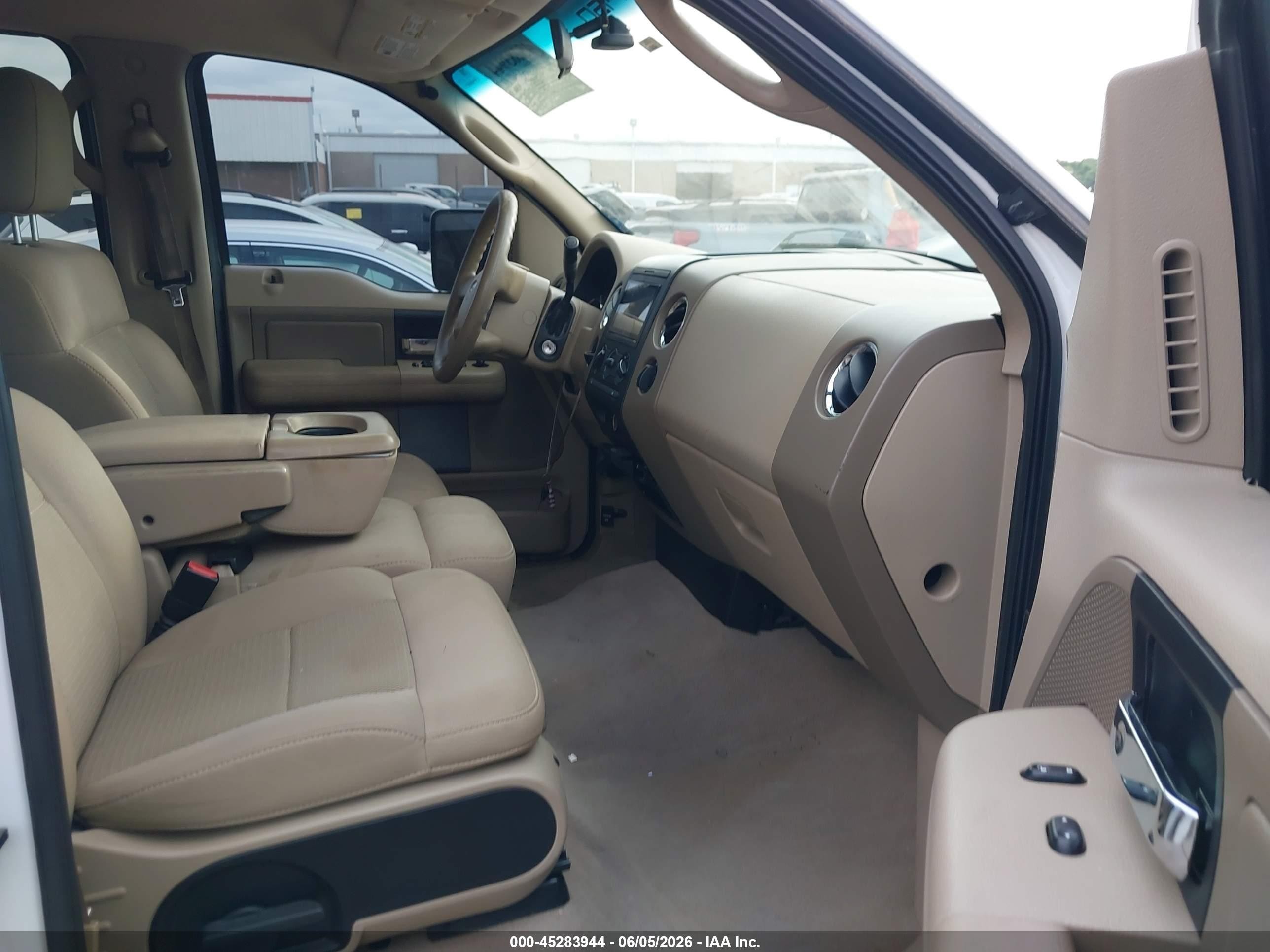 2006 Ford F-150 Xlt White vin: 1FTRW12W06KC85597