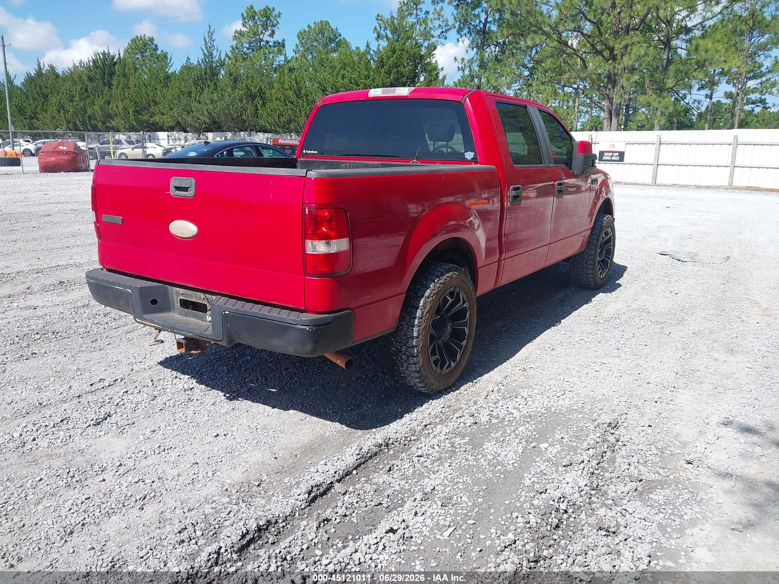 2007 Ford F-150 Xlt Red vin: 1FTRW12W07FA11276