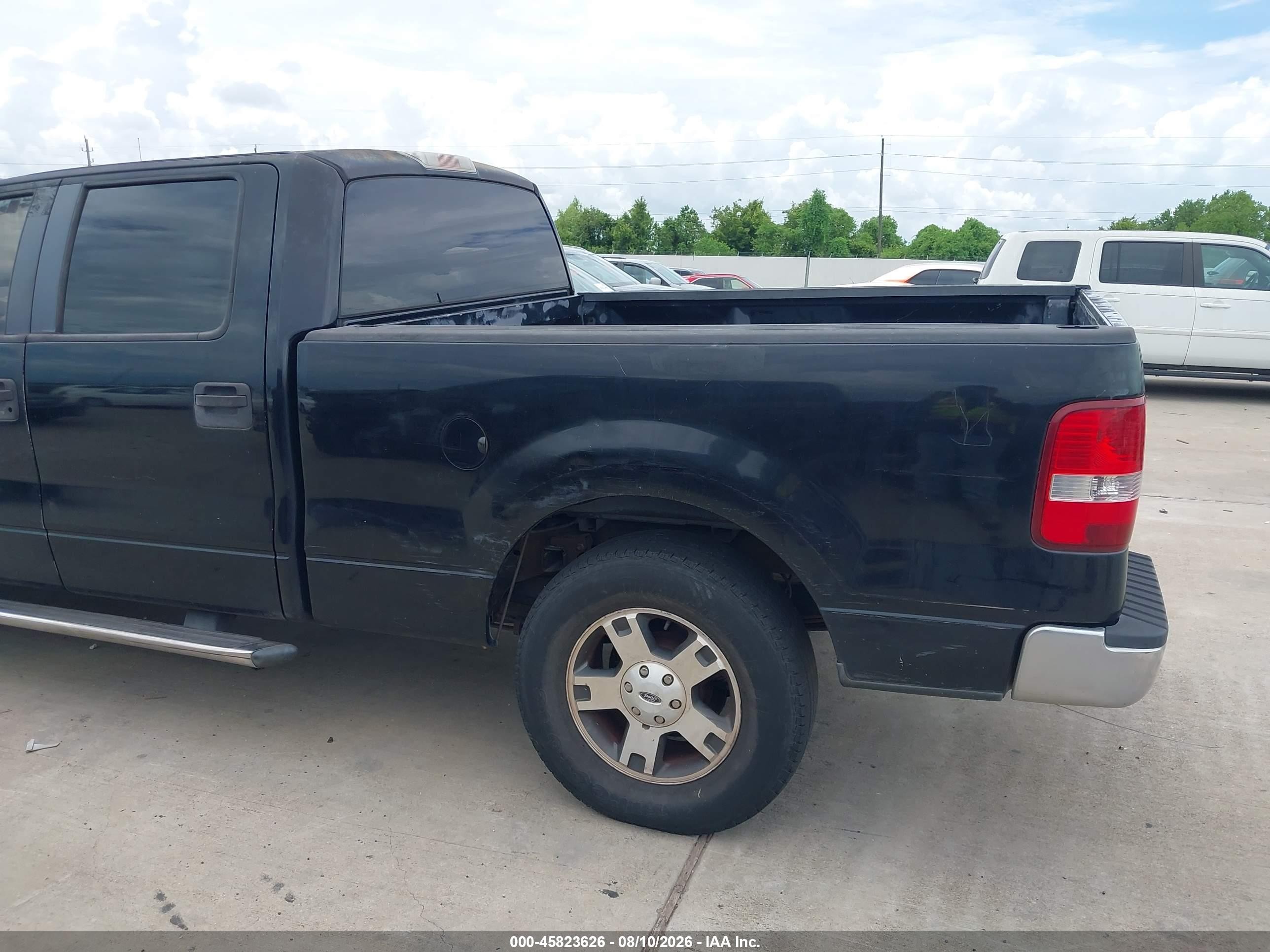 2007 Ford F-150 Xlt Black vin: 1FTRW12W07KB56633