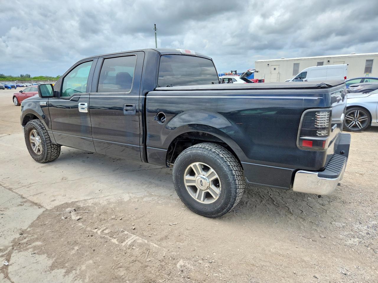2007 Ford F150 Supercrew Black vin: 1FTRW12W07KC46266
