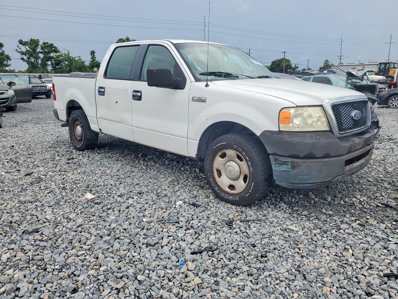 2008 Ford F150 Supercrew White vin: 1FTRW12W08FA43520