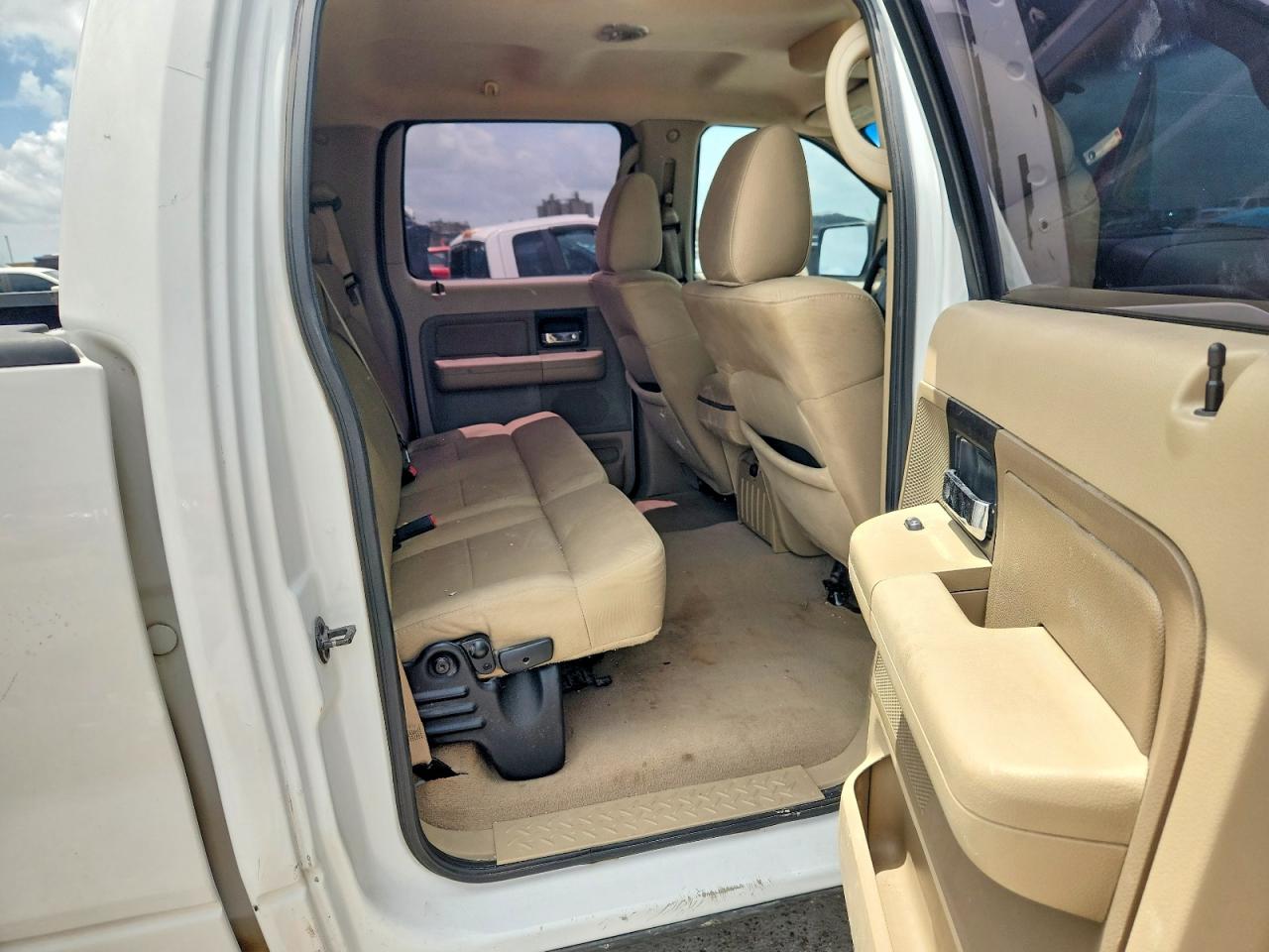2008 Ford F150 Supercrew White vin: 1FTRW12W08FB41088