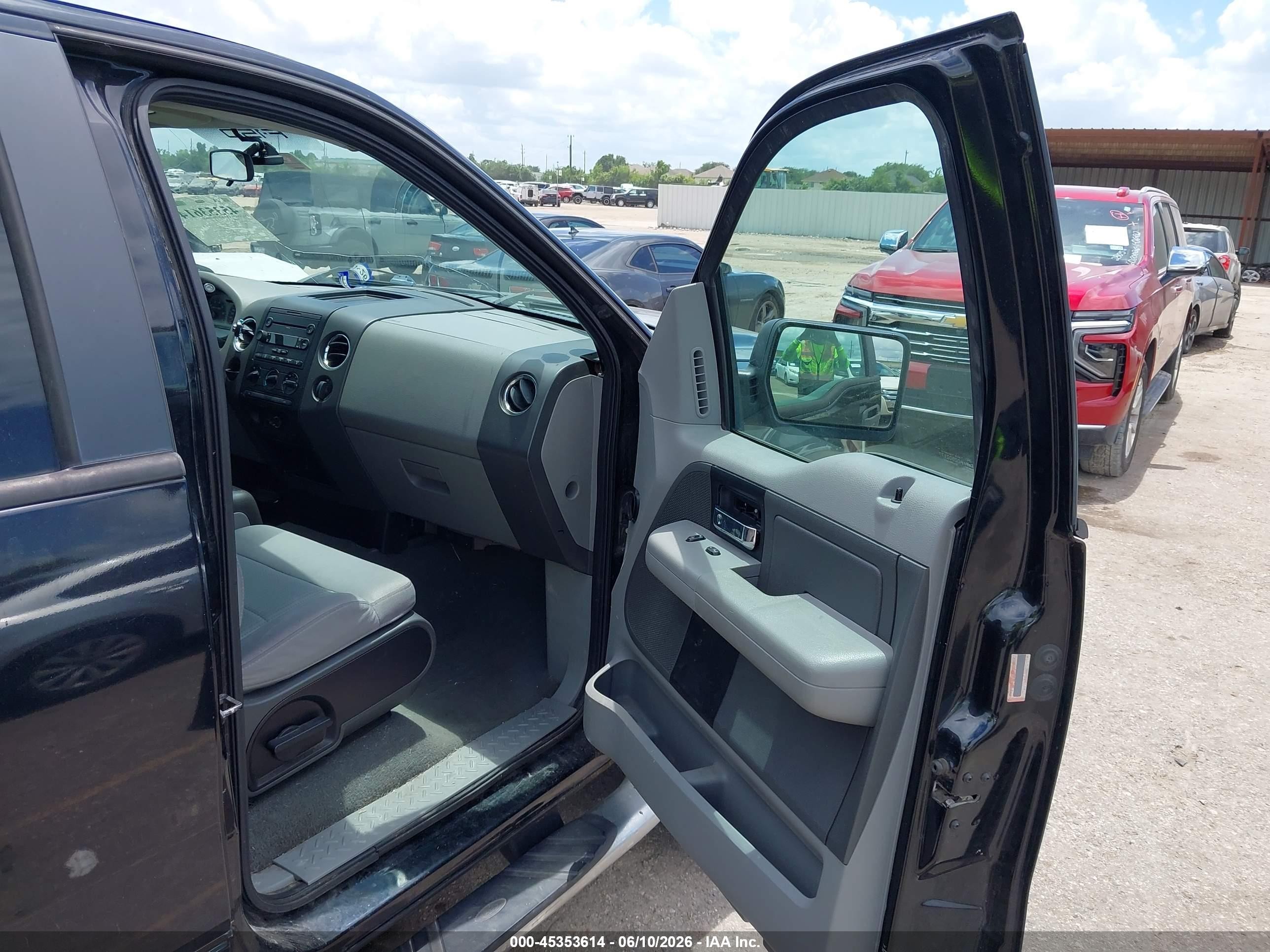 2007 Ford F-150 Xlt Black vin: 1FTRW12W17KD22741