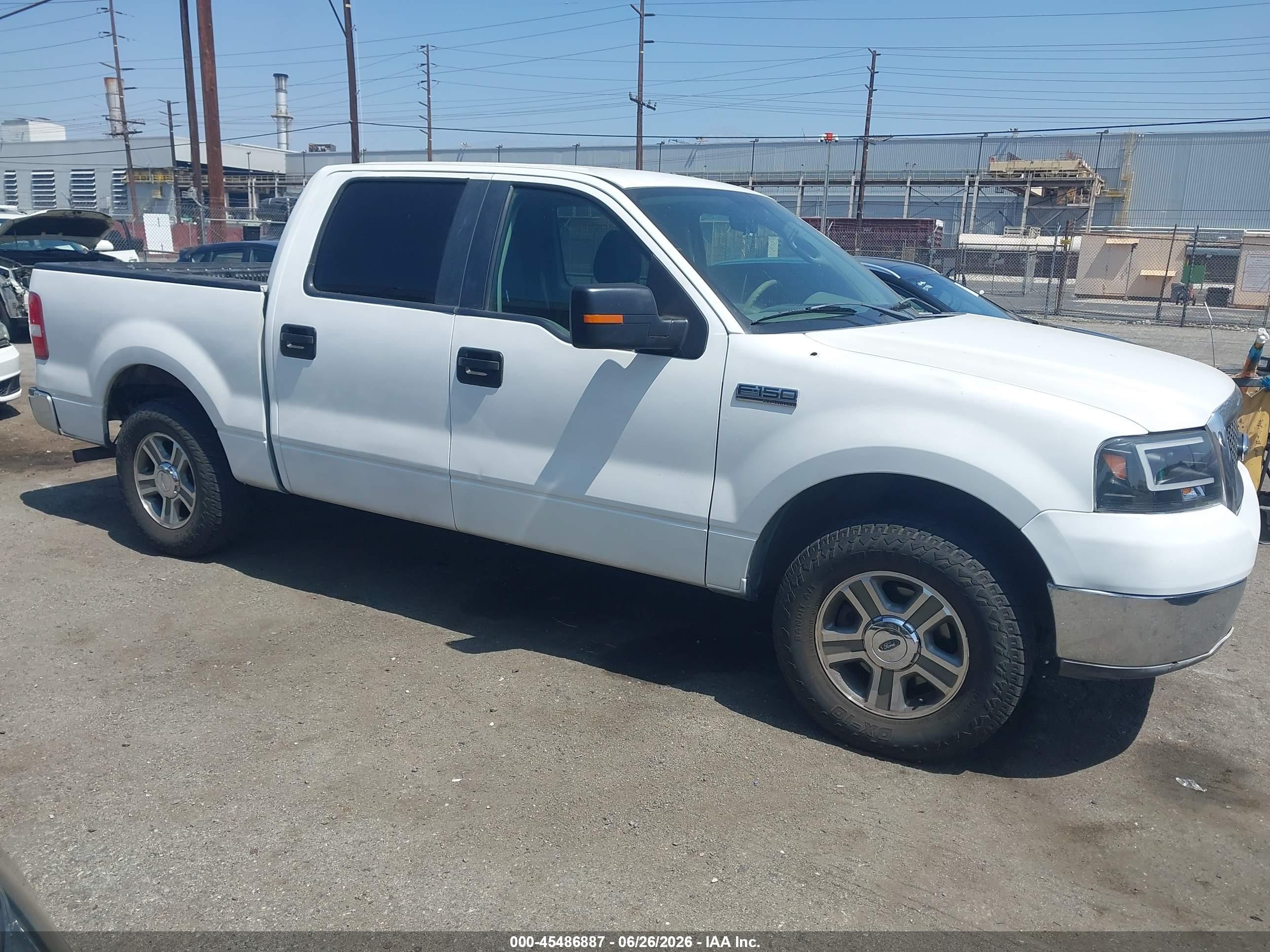 2008 Ford F-150 Xlt White vin: 1FTRW12W18FB86735