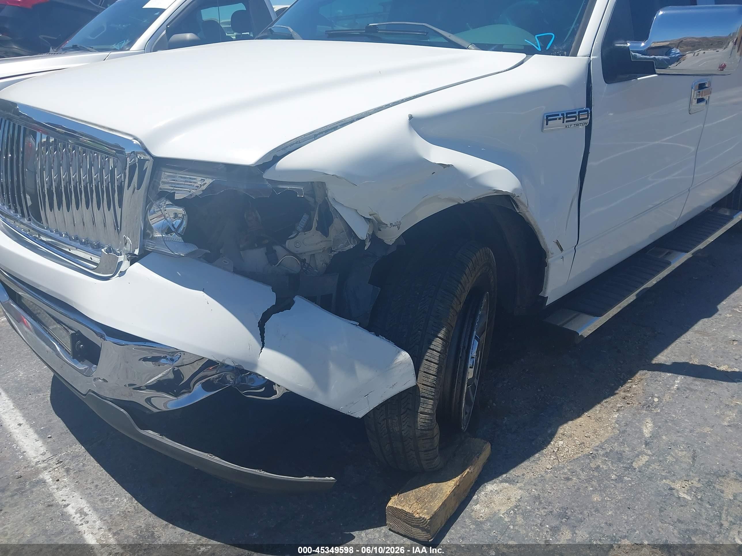 2008 Ford F-150 60th Anniversary/fx2/xl/xlt White vin: 1FTRW12W18KF00469