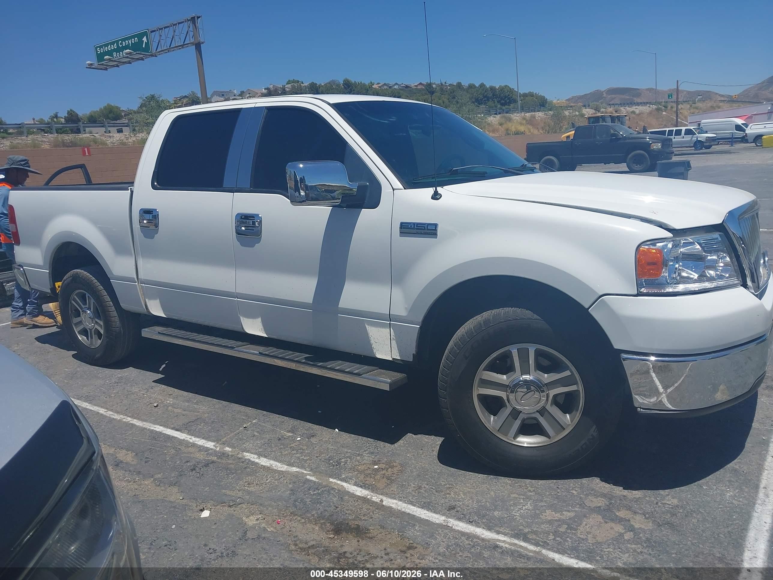 2008 Ford F-150 60th Anniversary/fx2/xl/xlt White vin: 1FTRW12W18KF00469