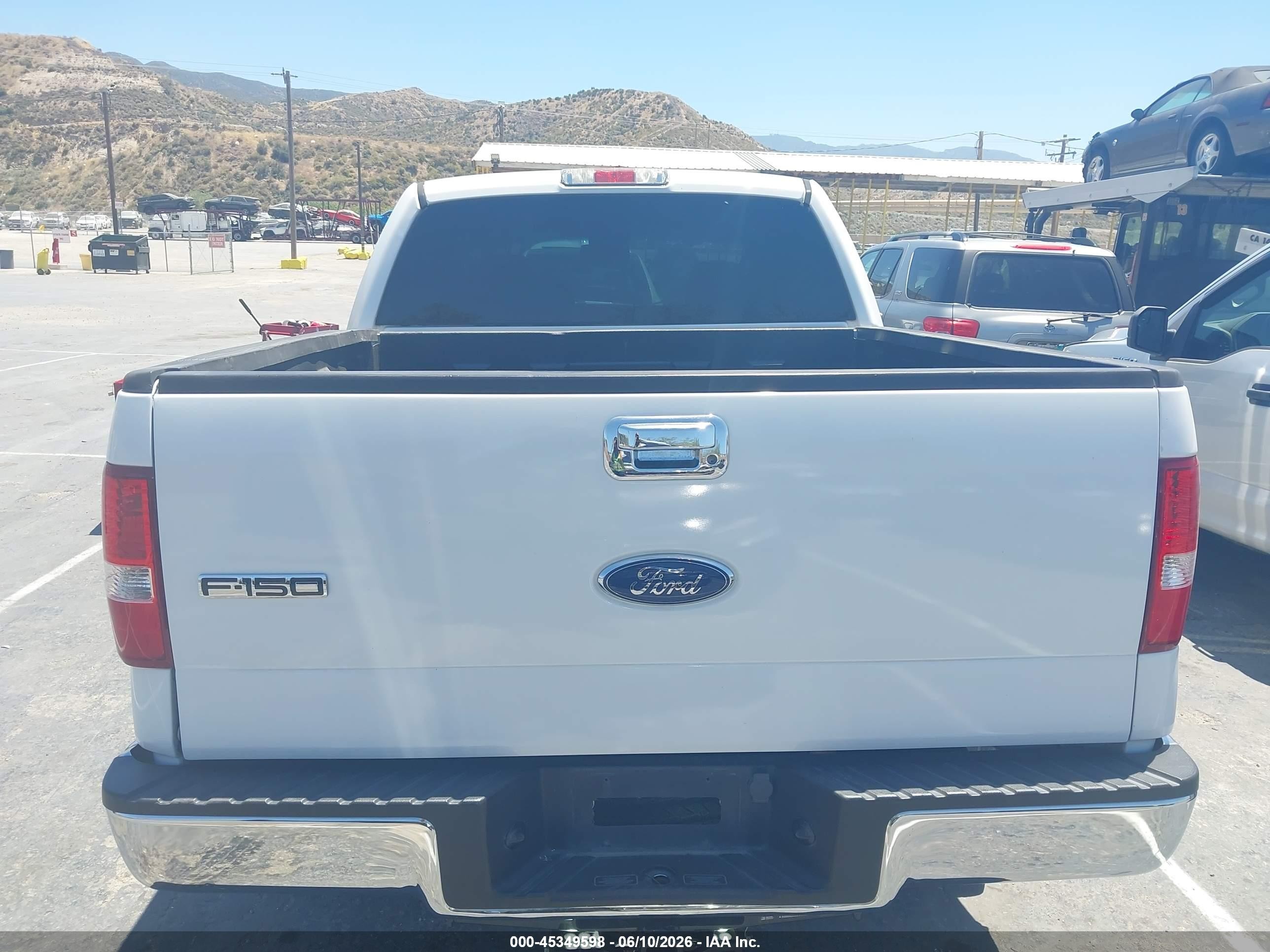 2008 Ford F-150 60th Anniversary/fx2/xl/xlt White vin: 1FTRW12W18KF00469