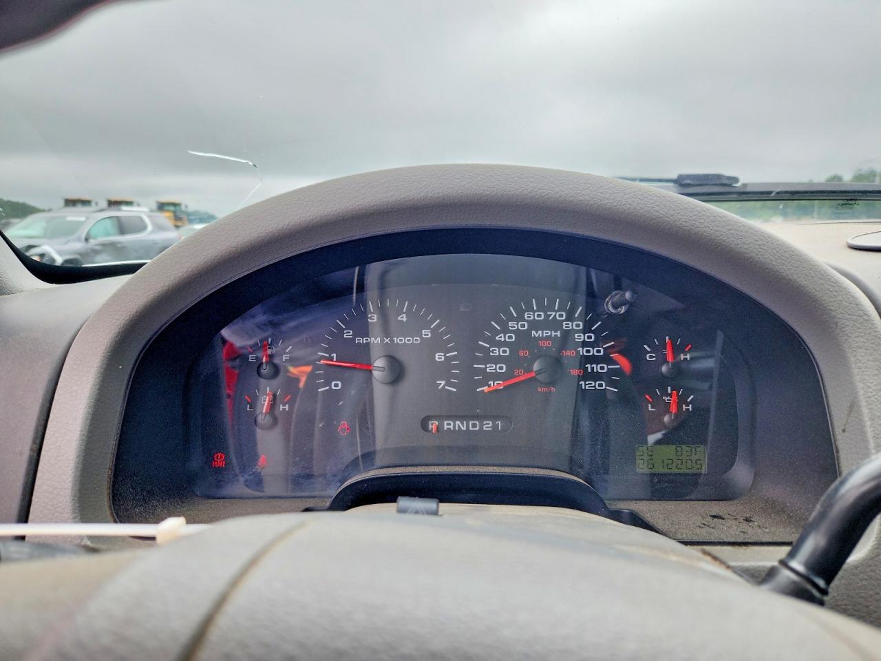 2004 Ford F150 Supercrew Red vin: 1FTRW12W24FA13641