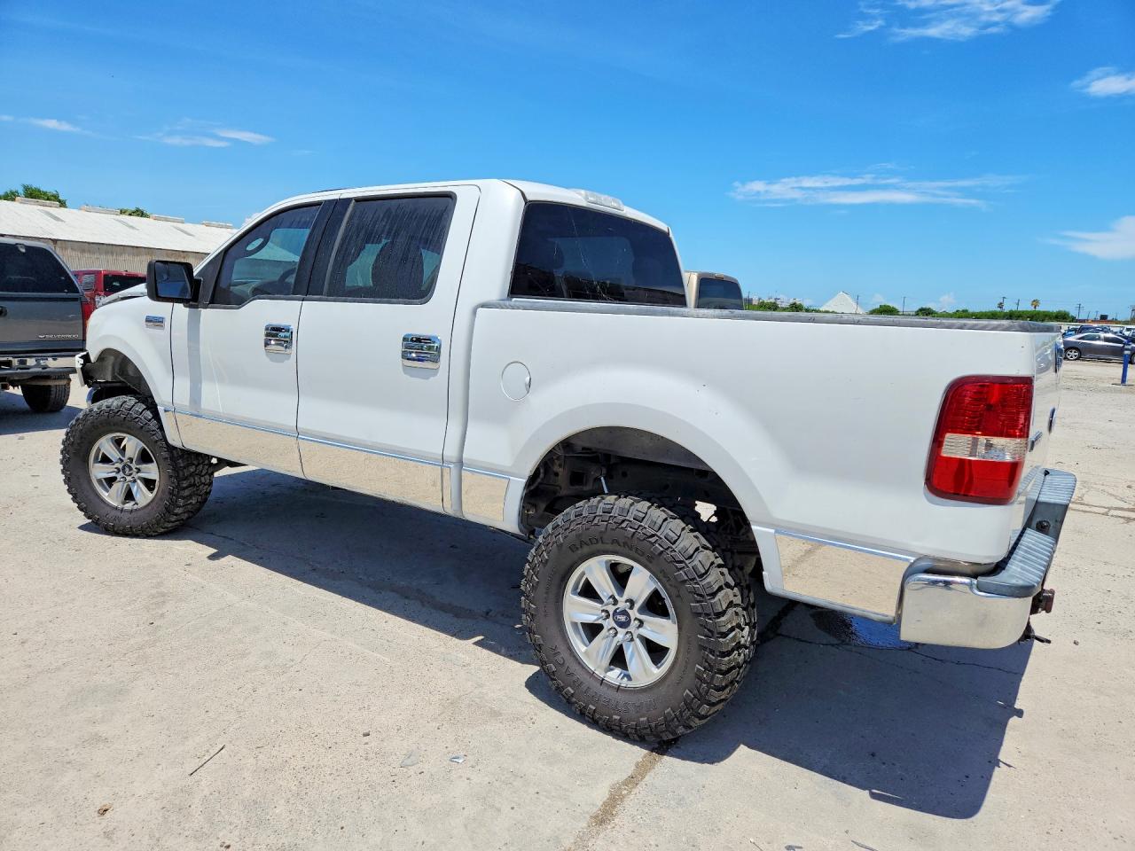 2004 Ford F150 White vin: 1FTRW12W24KB99964