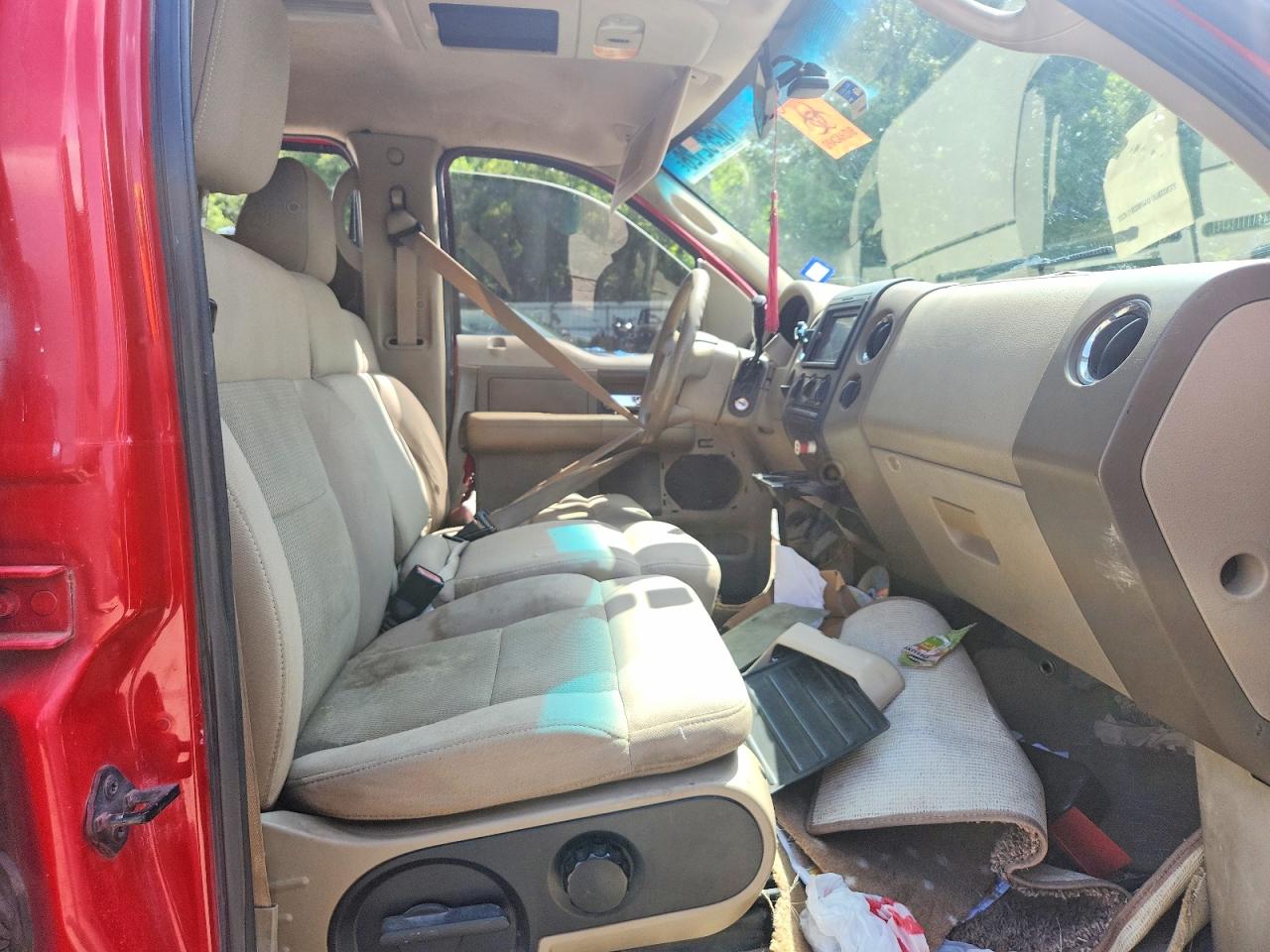2004 Ford F150 Supercrew Red vin: 1FTRW12W24KC49584